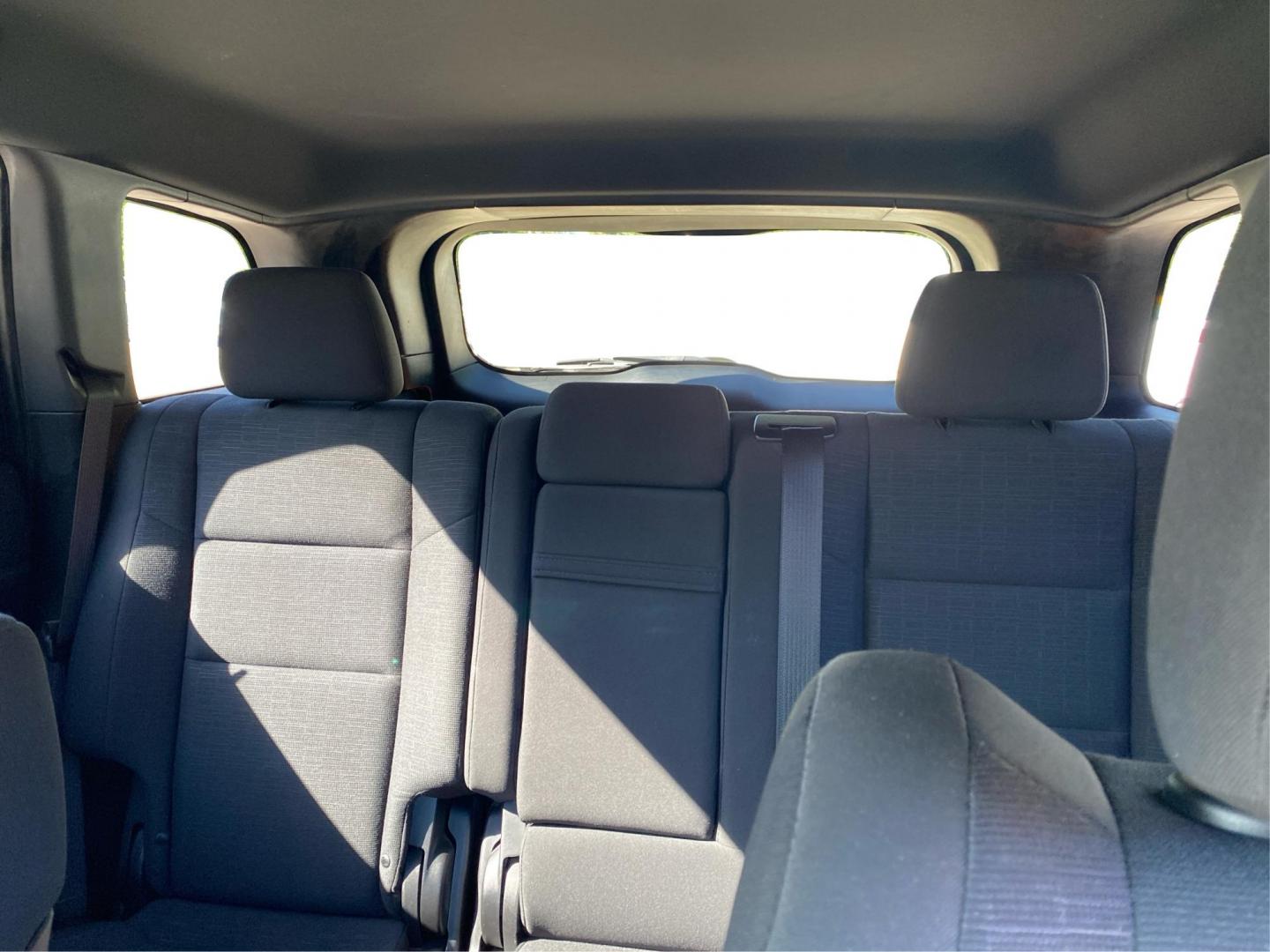 2015 SILVER JEEP GRAND CHEROKEE LAREDO (1C4RJFAGXFC) with an 3.6L engine, Automatic transmission, located at 908 SE 14th Street, Des Moines, IA, 50317, (515) 281-0330, 41.580303, -93.597046 - Photo#14