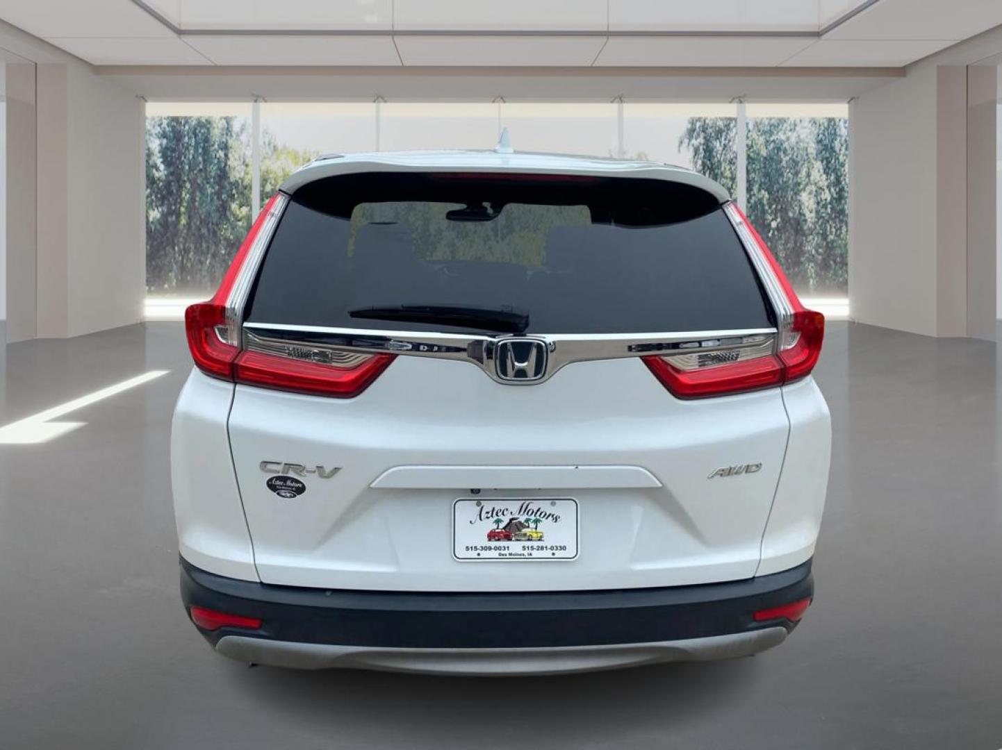 2019 WHITE HONDA CR-V EX (7FARW2H53KE) with an 1.5L engine, Continuously Variable transmission, located at 908 SE 14th Street, Des Moines, IA, 50317, (515) 281-0330, 41.580303, -93.597046 - Photo#3