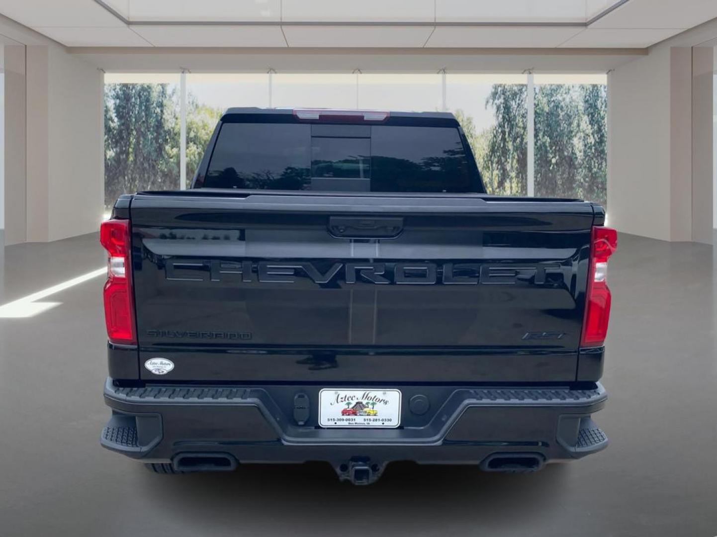 2023 BLACK CHEVROLET SILVERADO 1500 RST (1GCUDEED8PZ) with an 5.3L engine, Automatic transmission, located at 908 SE 14th Street, Des Moines, IA, 50317, (515) 281-0330, 41.580303, -93.597046 - Photo#3