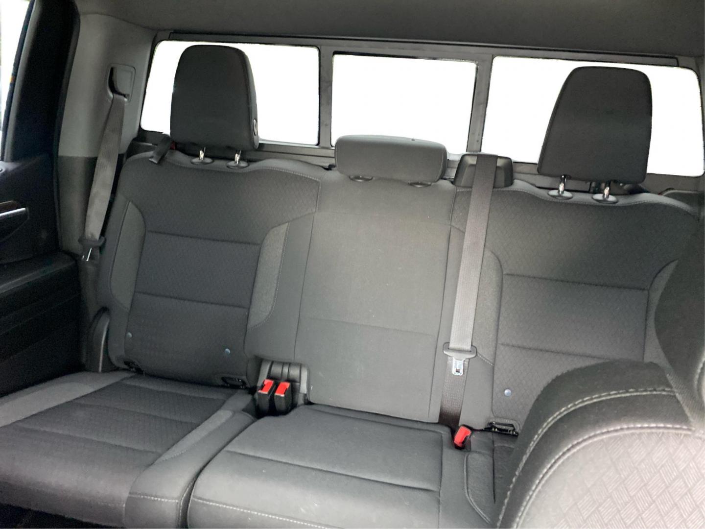 2023 BLACK CHEVROLET SILVERADO 1500 RST (1GCUDEED8PZ) with an 5.3L engine, Automatic transmission, located at 908 SE 14th Street, Des Moines, IA, 50317, (515) 281-0330, 41.580303, -93.597046 - Photo#13