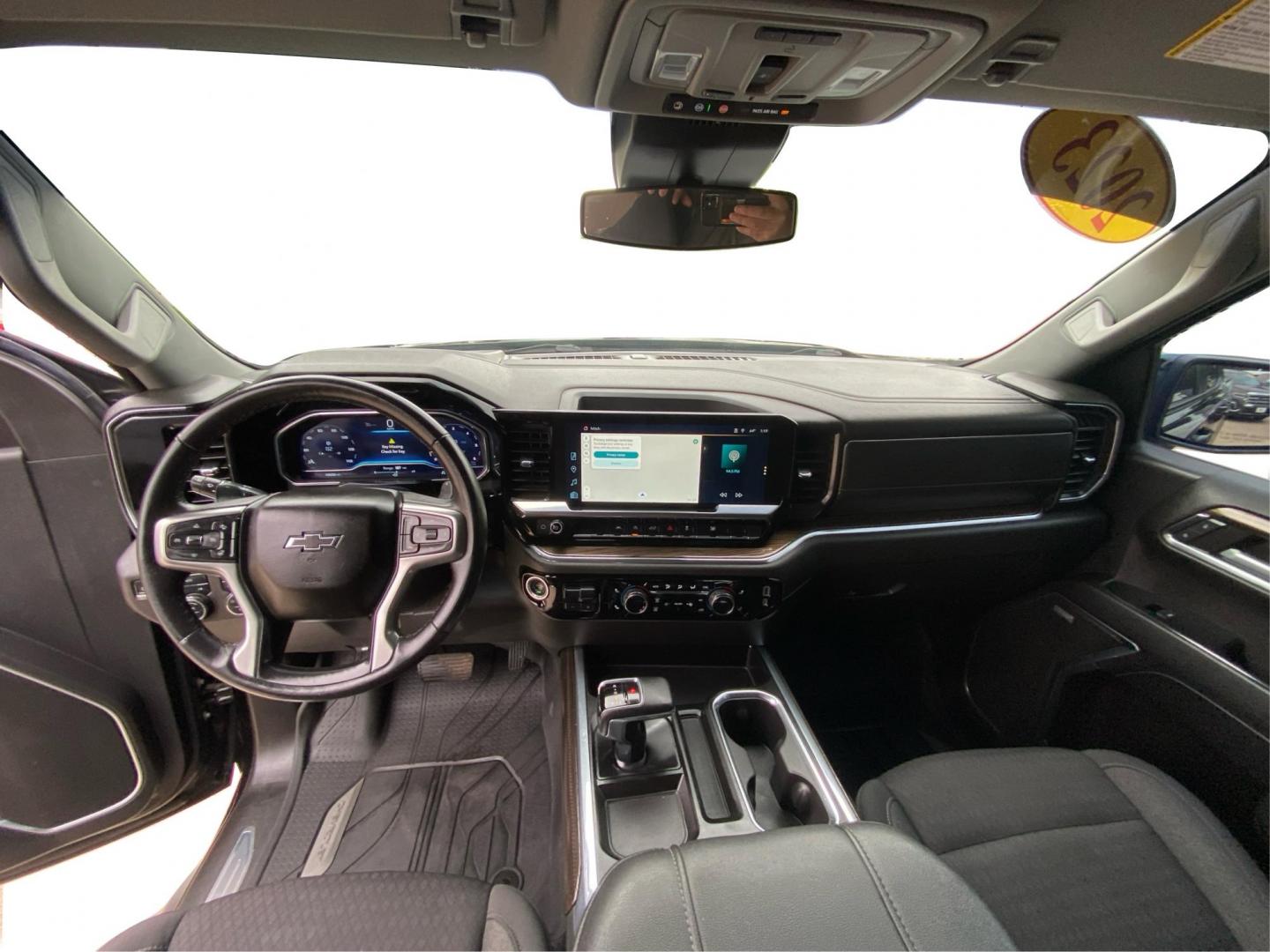 2023 BLACK CHEVROLET SILVERADO 1500 RST (1GCUDEED8PZ) with an 5.3L engine, Automatic transmission, located at 908 SE 14th Street, Des Moines, IA, 50317, (515) 281-0330, 41.580303, -93.597046 - Photo#21