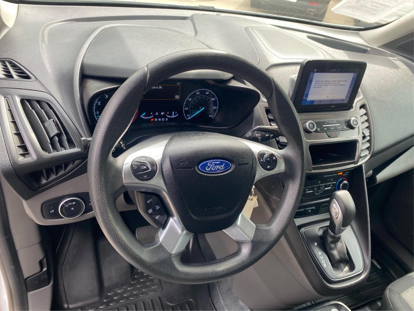 2019 WHITE FORD TRANSIT CONNECT XL (NM0LS7E7XK1) with an 2.5L engine, Automatic transmission, located at 908 SE 14th Street, Des Moines, IA, 50317, (515) 281-0330, 41.580303, -93.597046- Photo#14