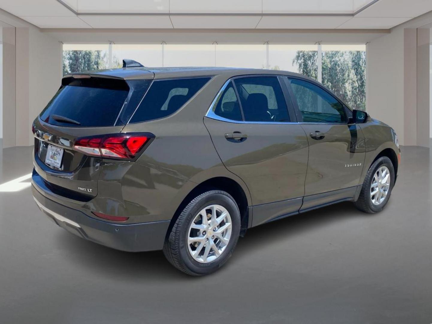 2023 BROWN CHEVROLET EQUINOX LT (3GNAXUEG5PL) with an 1.5L engine, Automatic transmission, located at 908 SE 14th Street, Des Moines, IA, 50317, (515) 281-0330, 41.580303, -93.597046 - Photo#2