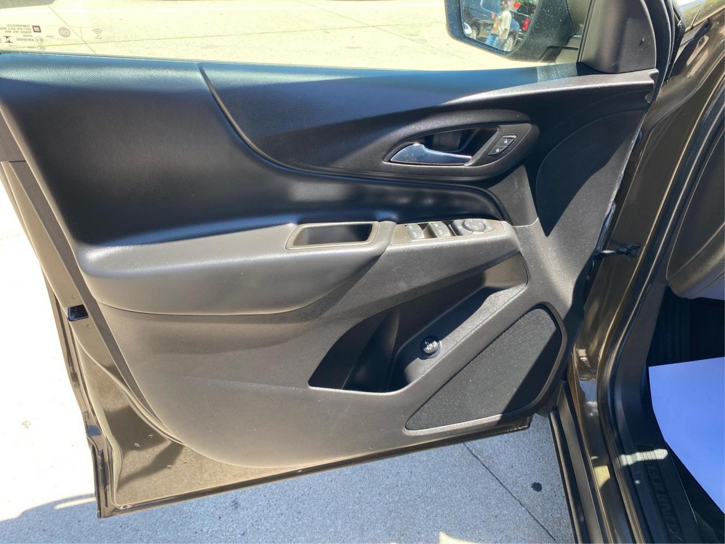 2023 BROWN CHEVROLET EQUINOX LT (3GNAXUEG5PL) with an 1.5L engine, Automatic transmission, located at 908 SE 14th Street, Des Moines, IA, 50317, (515) 281-0330, 41.580303, -93.597046 - Photo#19
