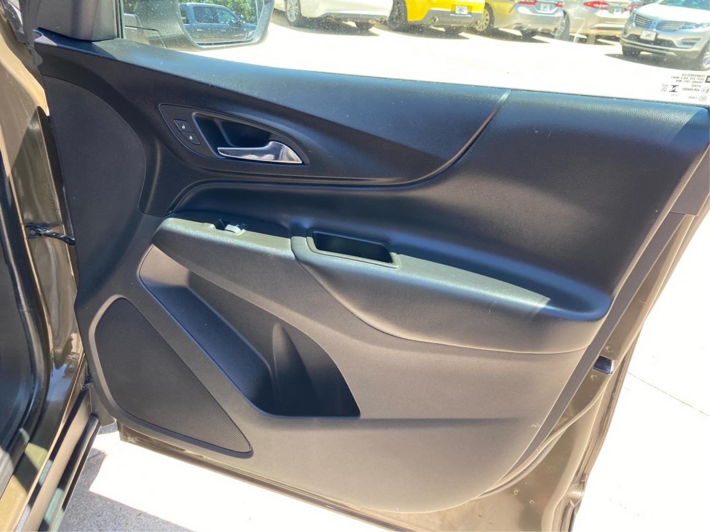 2023 BROWN CHEVROLET EQUINOX LT (3GNAXUEG5PL) with an 1.5L engine, Automatic transmission, located at 908 SE 14th Street, Des Moines, IA, 50317, (515) 281-0330, 41.580303, -93.597046 - Photo#20