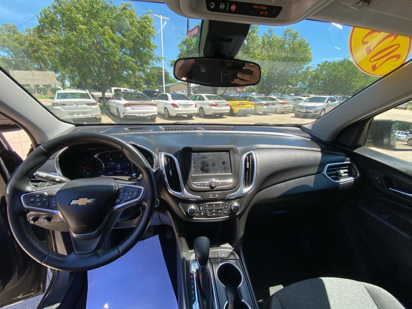 2023 BROWN CHEVROLET EQUINOX LT (3GNAXUEG5PL) with an 1.5L engine, Automatic transmission, located at 908 SE 14th Street, Des Moines, IA, 50317, (515) 281-0330, 41.580303, -93.597046 - Photo#21
