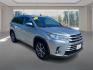 2018 SILVER TOYOTA HIGHLANDER XLE (5TDJZRFH1JS) with an 3.5L engine, Automatic transmission, located at 908 SE 14th Street, Des Moines, IA, 50317, (515) 281-0330, 41.580303, -93.597046 - Photo#0