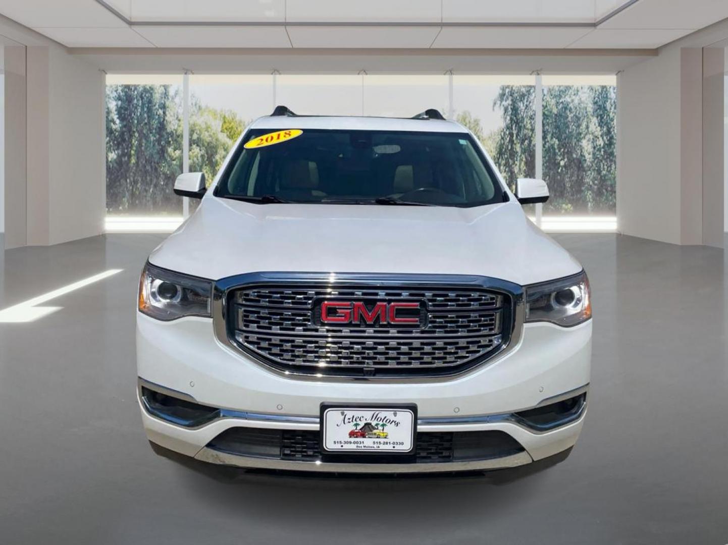2018 WHITE GMC ACADIA DENALI (1GKKNXLS8JZ) with an 3.6L engine, Automatic transmission, located at 908 SE 14th Street, Des Moines, IA, 50317, (515) 281-0330, 41.580303, -93.597046 - Photo#6