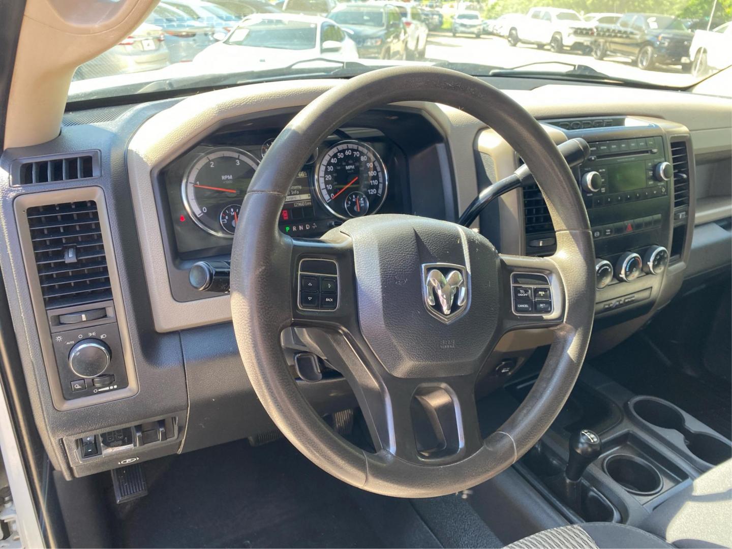 2012 WHITE DODGE RAM 3500 ST RACKS and TOOL BOX (3C63DRGL4CG) with an 6.7L engine, Automatic transmission, located at 908 SE 14th Street, Des Moines, IA, 50317, (515) 281-0330, 41.580303, -93.597046 - Photo#16