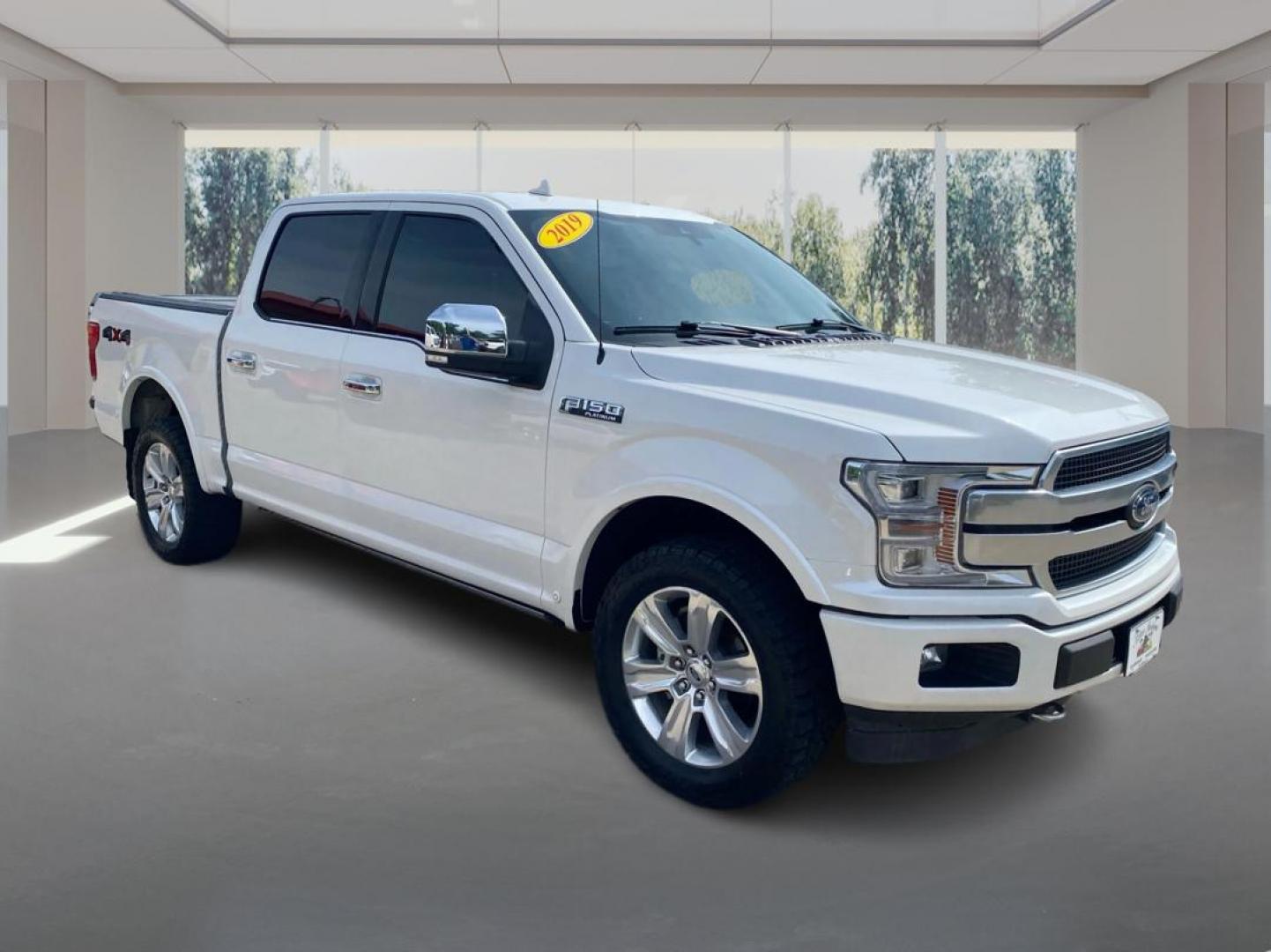 2019 WHITE FORD F150 SUPERCREW PLATINUM (1FTEW1E48KF) with an 3.5L engine, Automatic transmission, located at 908 SE 14th Street, Des Moines, IA, 50317, (515) 281-0330, 41.580303, -93.597046 - Photo#0