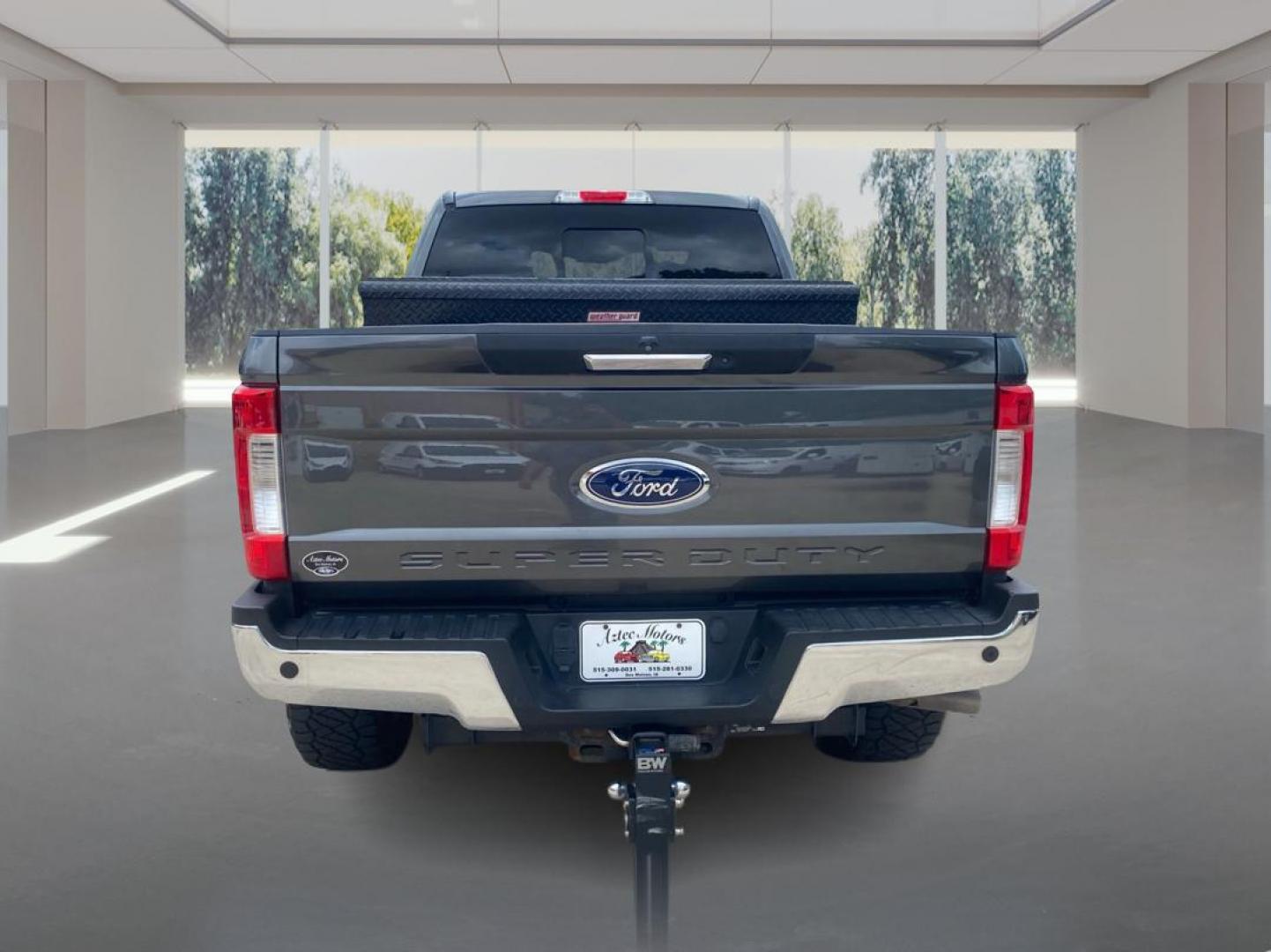 2017 GRAY FORD F250 SUPER DUTY (1FT7W2BT1HE) with an 6.7L engine, Automatic transmission, located at 908 SE 14th Street, Des Moines, IA, 50317, (515) 281-0330, 41.580303, -93.597046 - Photo#3