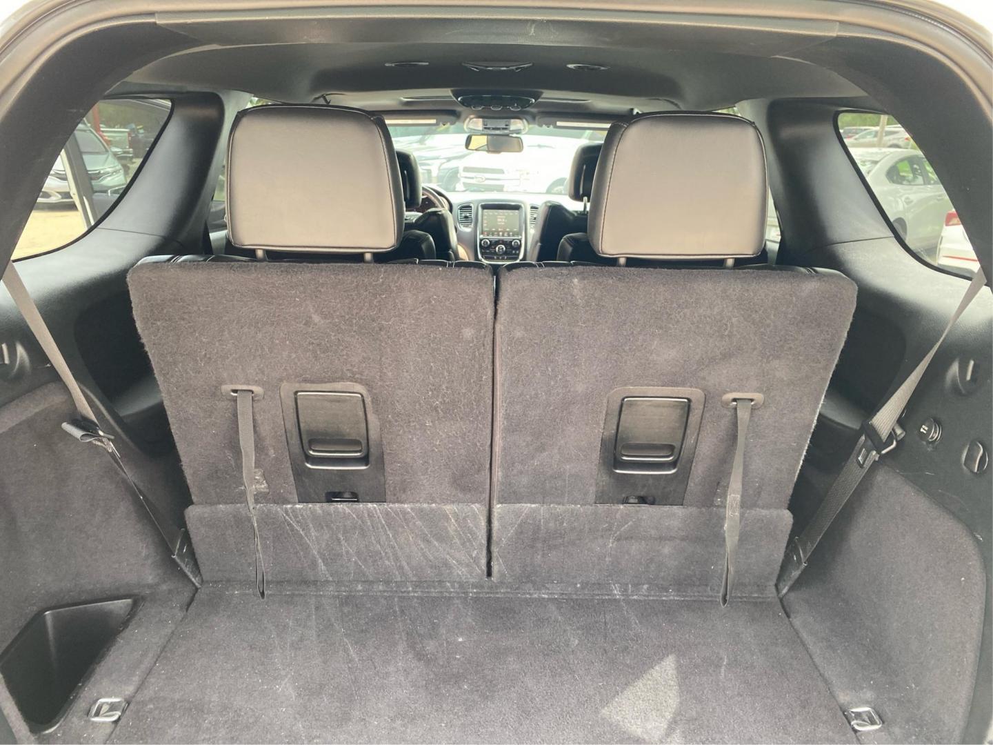 2015 WHITE DODGE DURANGO SXT (1C4RDJAG3FC) with an 3.6L engine, Automatic transmission, located at 908 SE 14th Street, Des Moines, IA, 50317, (515) 281-0330, 41.580303, -93.597046- Photo#12
