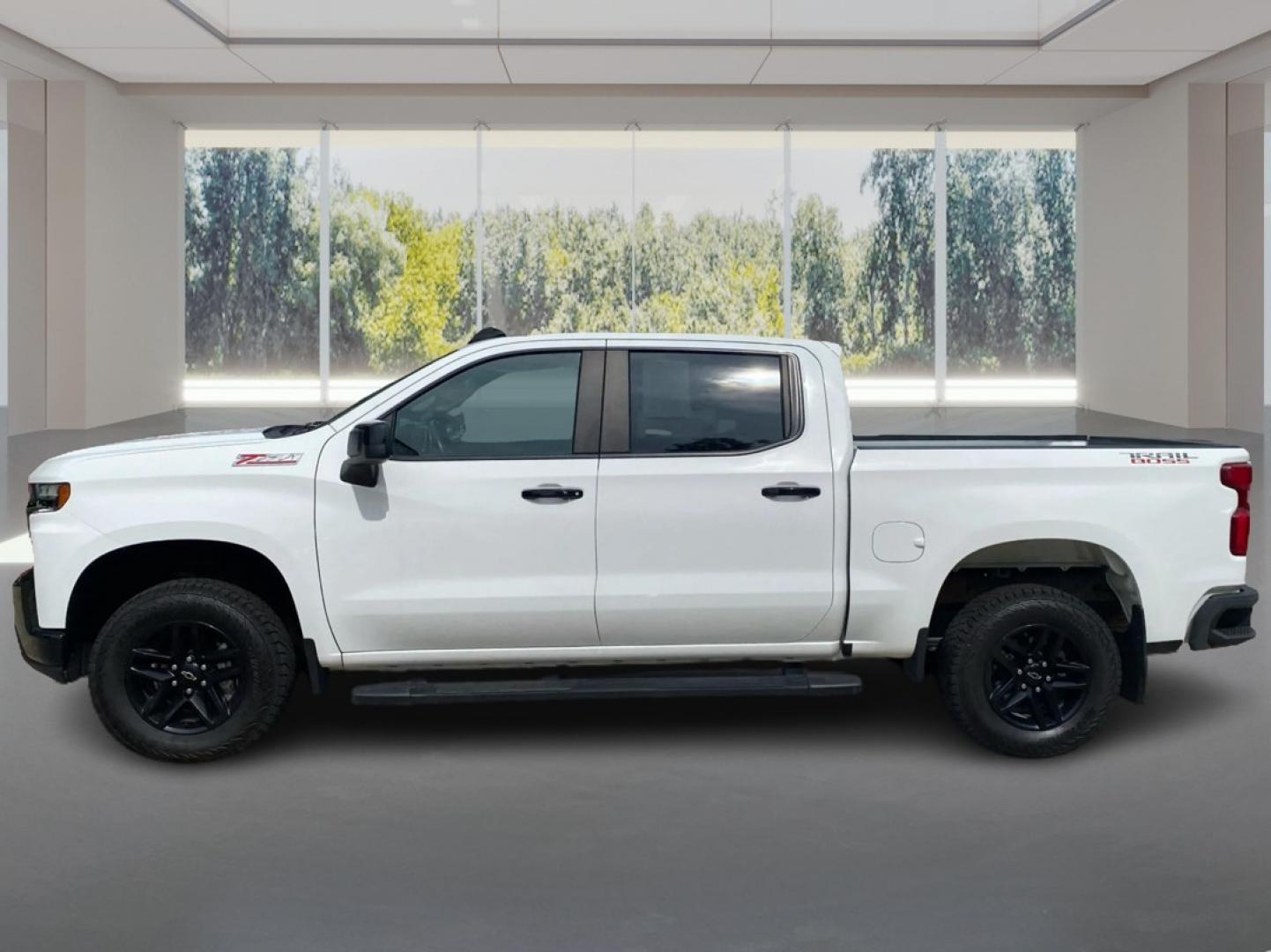 2022 WHITE CHEVROLET SILVERADO LTD 1 LT TRAIL BOSS (3GCUYFETXNG) with an 3.0L engine, Automatic transmission, located at 908 SE 14th Street, Des Moines, IA, 50317, (515) 281-0330, 41.580303, -93.597046- Photo#5
