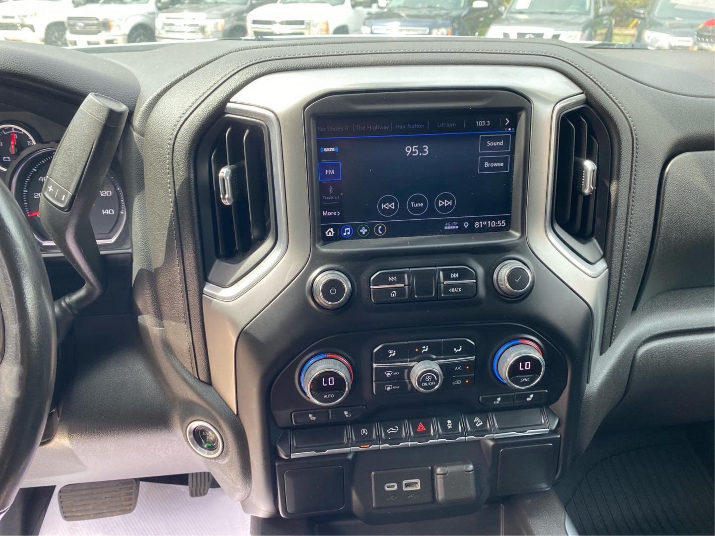 2022 WHITE CHEVROLET SILVERADO LTD 1 LT TRAIL BOSS (3GCUYFETXNG) with an 3.0L engine, Automatic transmission, located at 908 SE 14th Street, Des Moines, IA, 50317, (515) 281-0330, 41.580303, -93.597046- Photo#12