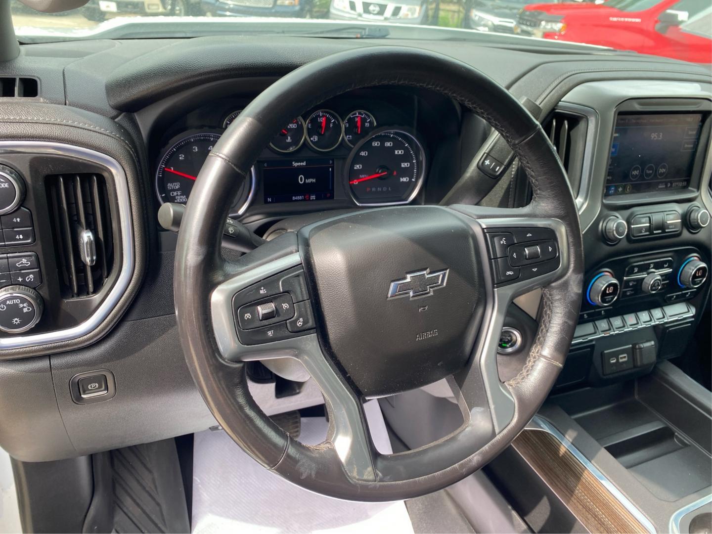 2022 WHITE CHEVROLET SILVERADO LTD 1 LT TRAIL BOSS (3GCUYFETXNG) with an 3.0L engine, Automatic transmission, located at 908 SE 14th Street, Des Moines, IA, 50317, (515) 281-0330, 41.580303, -93.597046- Photo#15