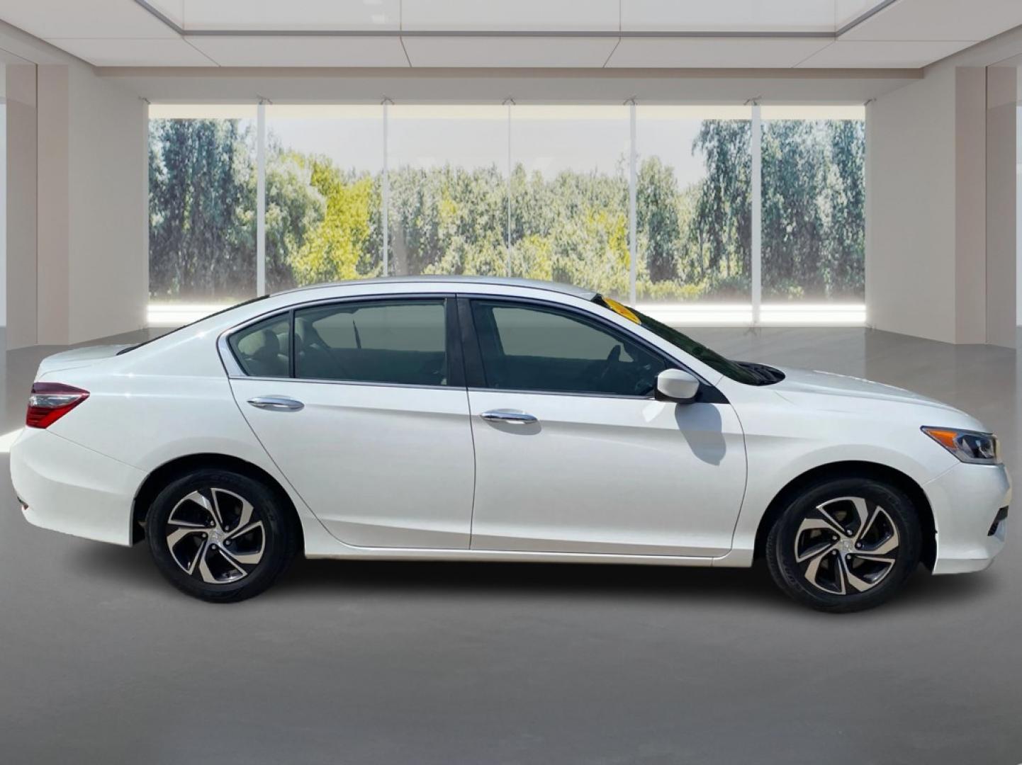 2017 WHITE HONDA ACCORD LX (1HGCR2F31HA) with an 2.4L engine, Continuously Variable transmission, located at 908 SE 14th Street, Des Moines, IA, 50317, (515) 281-0330, 41.580303, -93.597046- Photo#1