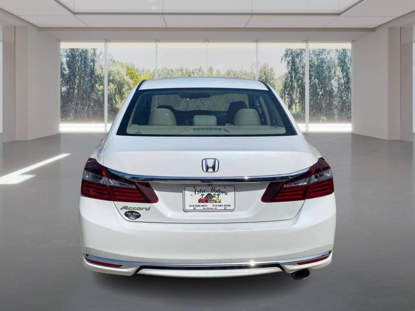 2017 WHITE HONDA ACCORD LX (1HGCR2F31HA) with an 2.4L engine, Continuously Variable transmission, located at 908 SE 14th Street, Des Moines, IA, 50317, (515) 281-0330, 41.580303, -93.597046- Photo#3