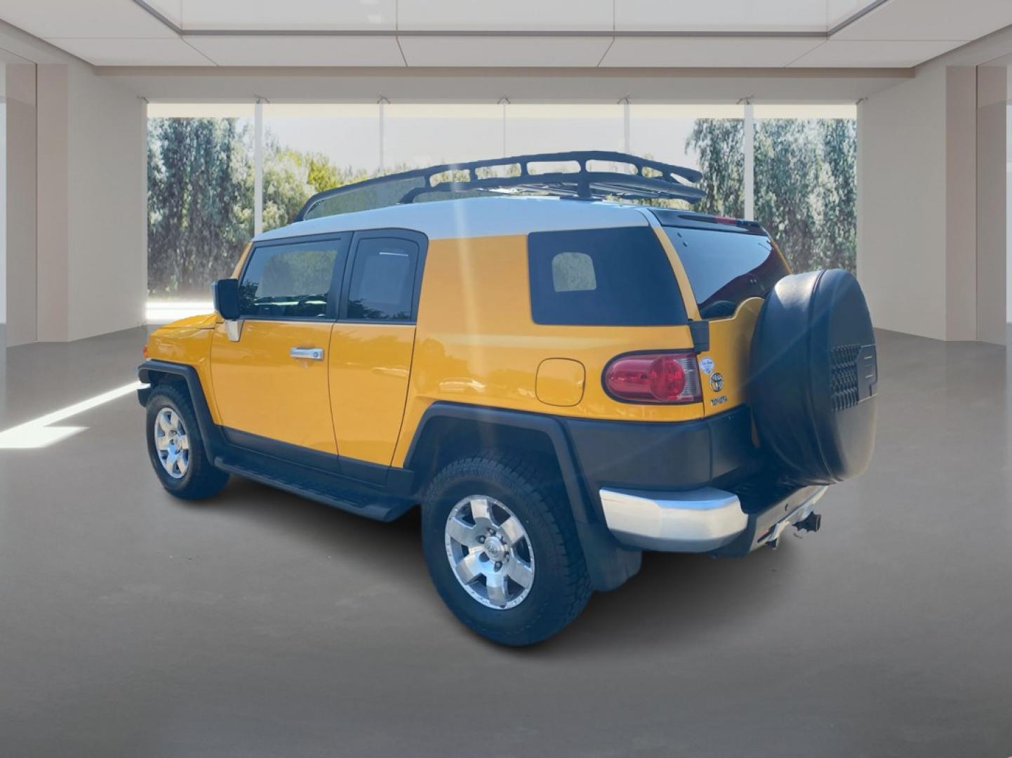 2007 YELLOW TOYOTA FJ CRUISER (JTEBU11F070) with an 4.0L engine, Automatic transmission, located at 908 SE 14th Street, Des Moines, IA, 50317, (515) 281-0330, 41.580303, -93.597046- Photo#4