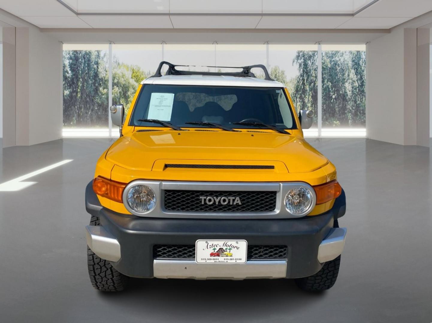 2007 YELLOW TOYOTA FJ CRUISER (JTEBU11F070) with an 4.0L engine, Automatic transmission, located at 908 SE 14th Street, Des Moines, IA, 50317, (515) 281-0330, 41.580303, -93.597046- Photo#6