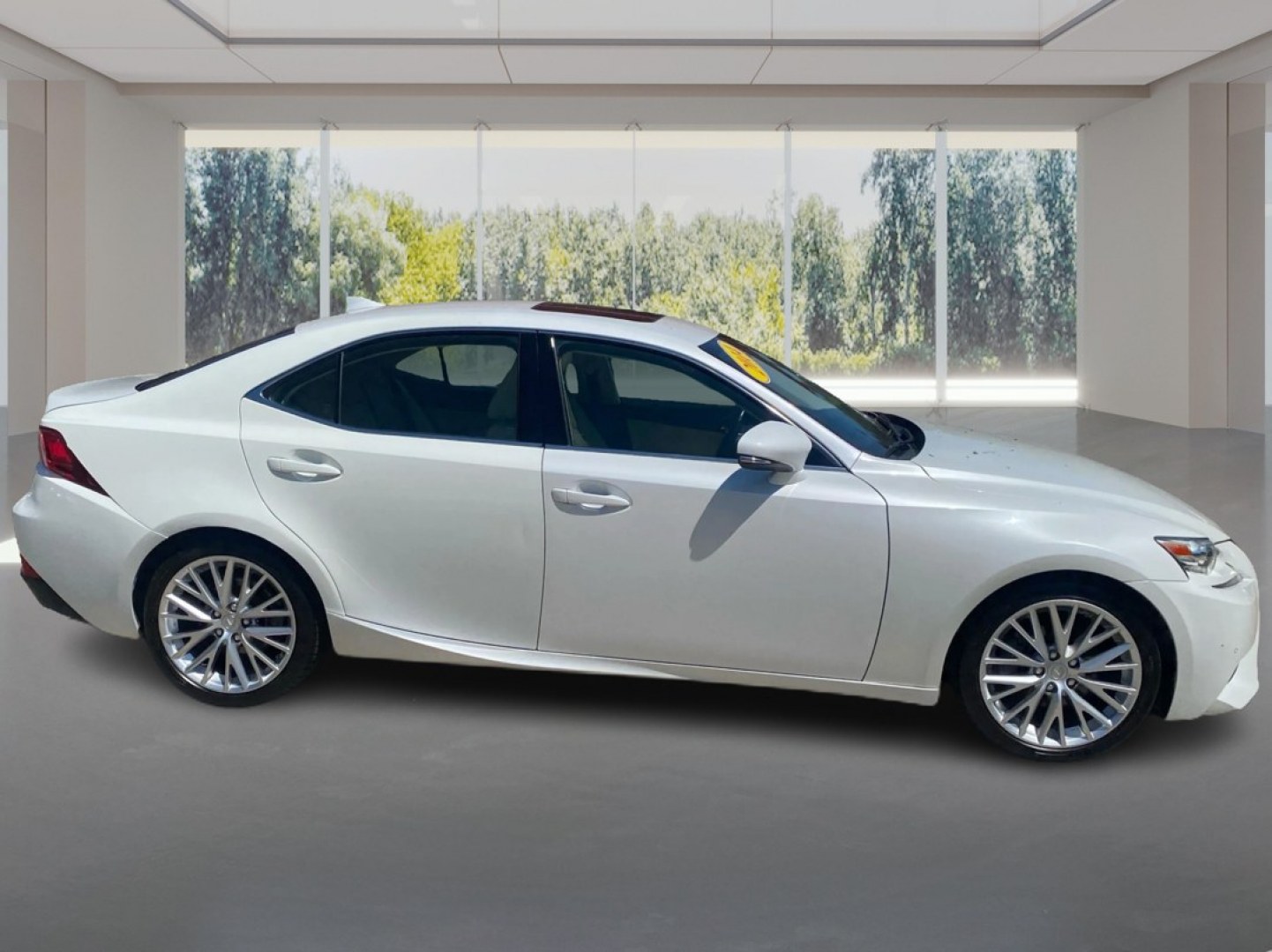 2014 WHITE LEXUS IS 250 (JTHBF1D27E5) with an 2.5L engine, Automatic transmission, located at 908 SE 14th Street, Des Moines, IA, 50317, (515) 281-0330, 41.580303, -93.597046- Photo#1