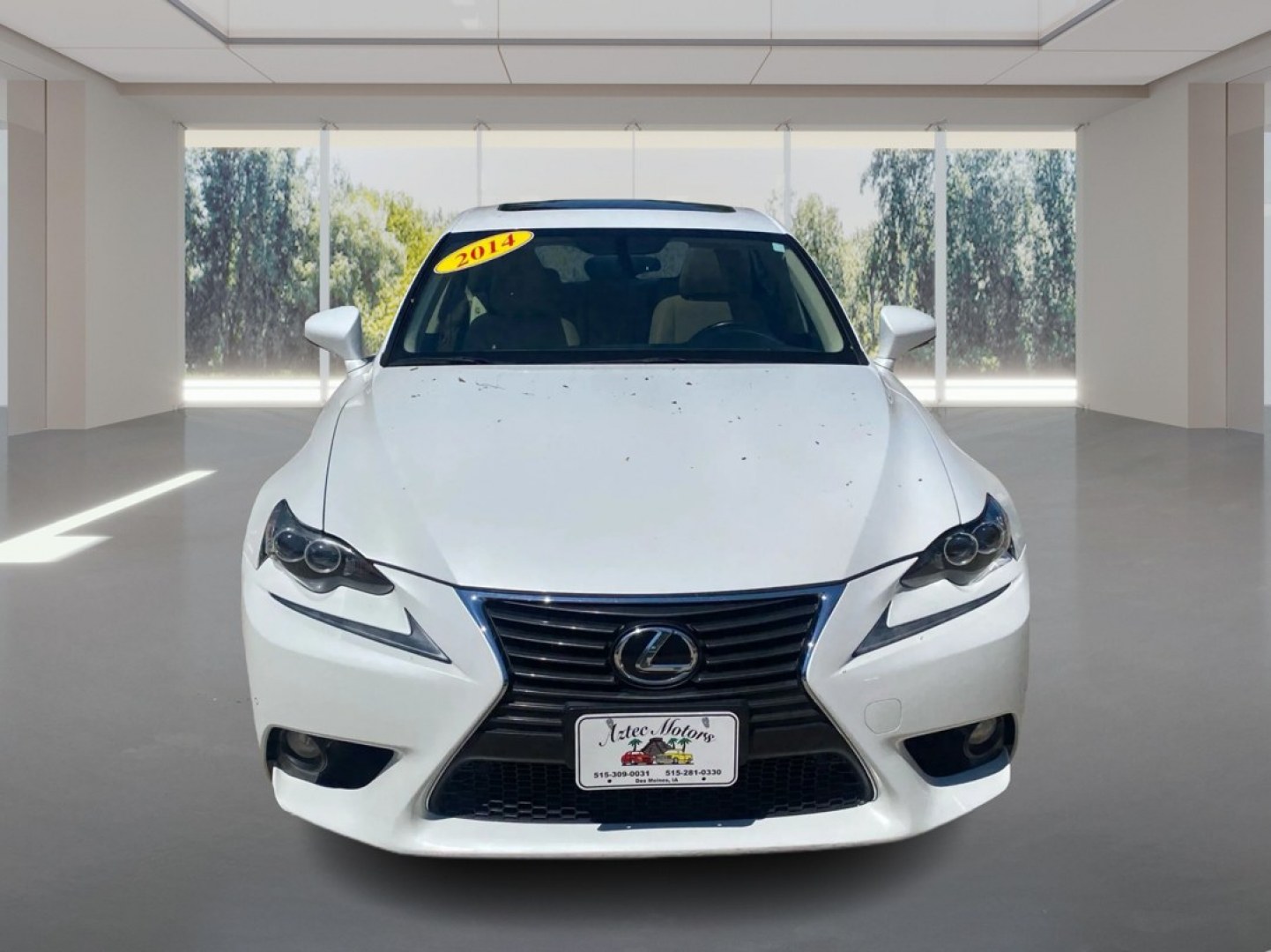 2014 WHITE LEXUS IS 250 (JTHBF1D27E5) with an 2.5L engine, Automatic transmission, located at 908 SE 14th Street, Des Moines, IA, 50317, (515) 281-0330, 41.580303, -93.597046- Photo#6