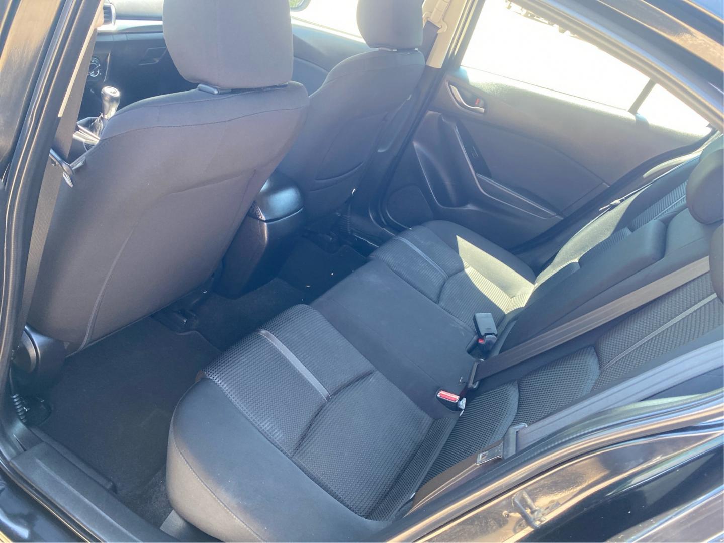 2017 BLACK MAZDA 3 SPORT (3MZBN1U71HM) with an 2.0L engine, Automatic transmission, located at 908 SE 14th Street, Des Moines, IA, 50317, (515) 281-0330, 41.580303, -93.597046- Photo#9
