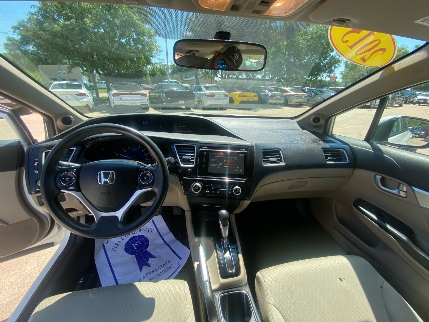 2015 WHITE HONDA CIVIC EX (19XFB2F88FE) with an 1.8L engine, Continuously Variable transmission, located at 908 SE 14th Street, Des Moines, IA, 50317, (515) 281-0330, 41.580303, -93.597046- Photo#21