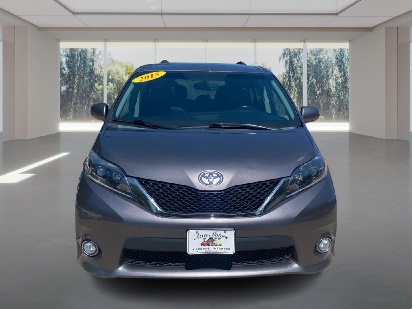 2015 GRAY TOYOTA SIENNA SPORT (5TDXK3DC0FS) with an 3.5L engine, Automatic transmission, located at 908 SE 14th Street, Des Moines, IA, 50317, (515) 281-0330, 41.580303, -93.597046- Photo#6