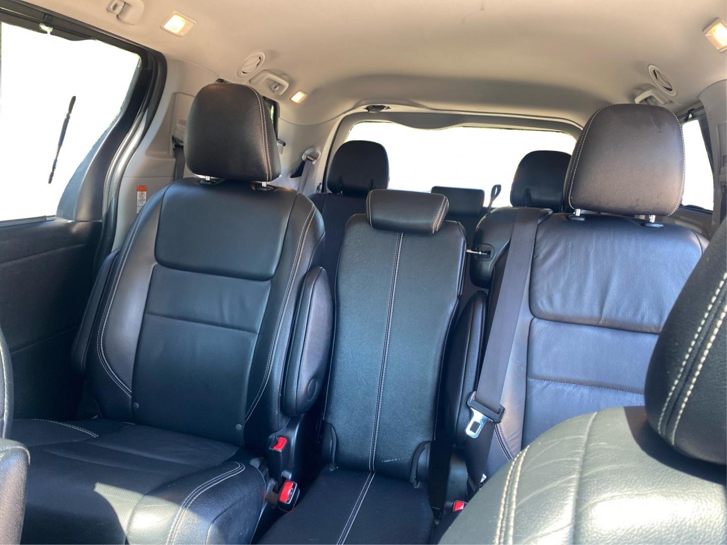 2015 GRAY TOYOTA SIENNA SPORT (5TDXK3DC0FS) with an 3.5L engine, Automatic transmission, located at 908 SE 14th Street, Des Moines, IA, 50317, (515) 281-0330, 41.580303, -93.597046- Photo#14