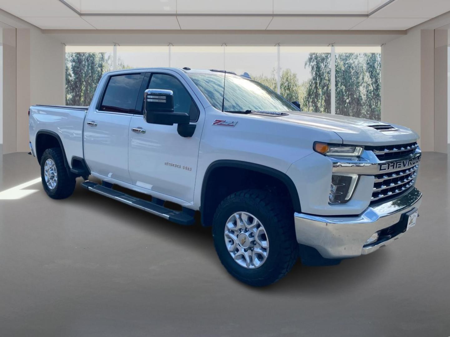 2022 WHITE CHEVROLET SILVERADO 2500 HEAVY DUTY LTZ (1GC4YPEYXNF) with an 6.6L engine, Automatic transmission, located at 908 SE 14th Street, Des Moines, IA, 50317, (515) 281-0330, 41.580303, -93.597046- Photo#0