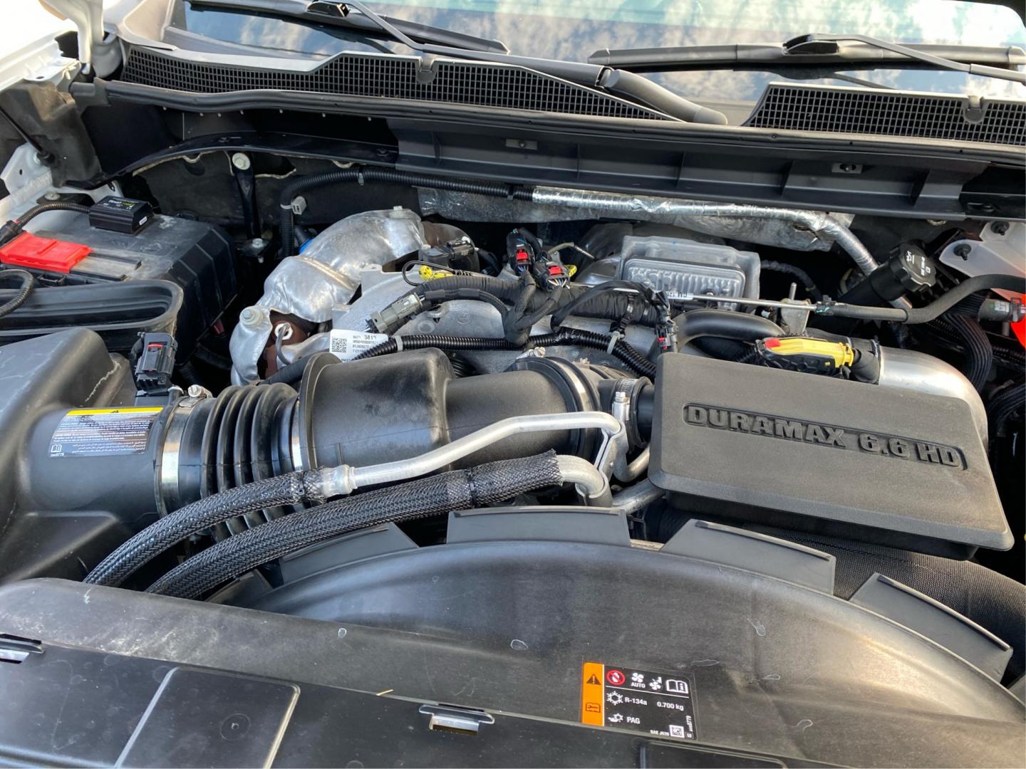 2022 WHITE CHEVROLET SILVERADO 2500 HEAVY DUTY LTZ (1GC4YPEYXNF) with an 6.6L engine, Automatic transmission, located at 908 SE 14th Street, Des Moines, IA, 50317, (515) 281-0330, 41.580303, -93.597046- Photo#10