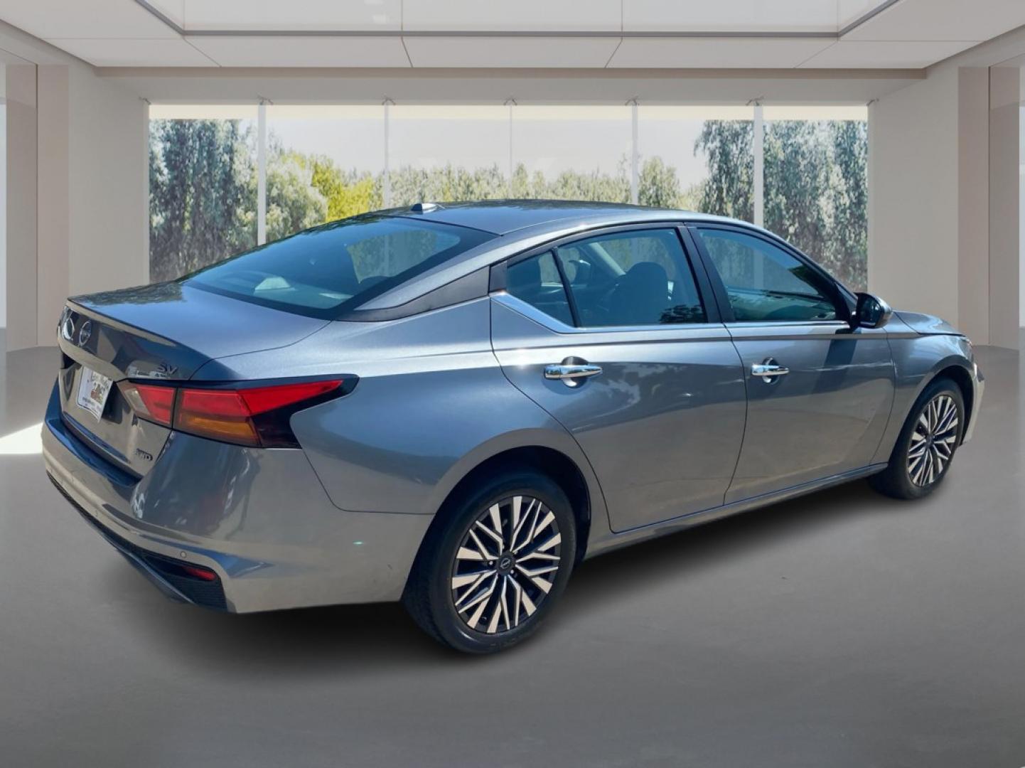 2023 GRAY NISSAN ALTIMA SV (1N4BL4DW4PN) with an 2.5L engine, Continuously Variable transmission, located at 908 SE 14th Street, Des Moines, IA, 50317, (515) 281-0330, 41.580303, -93.597046- Photo#2