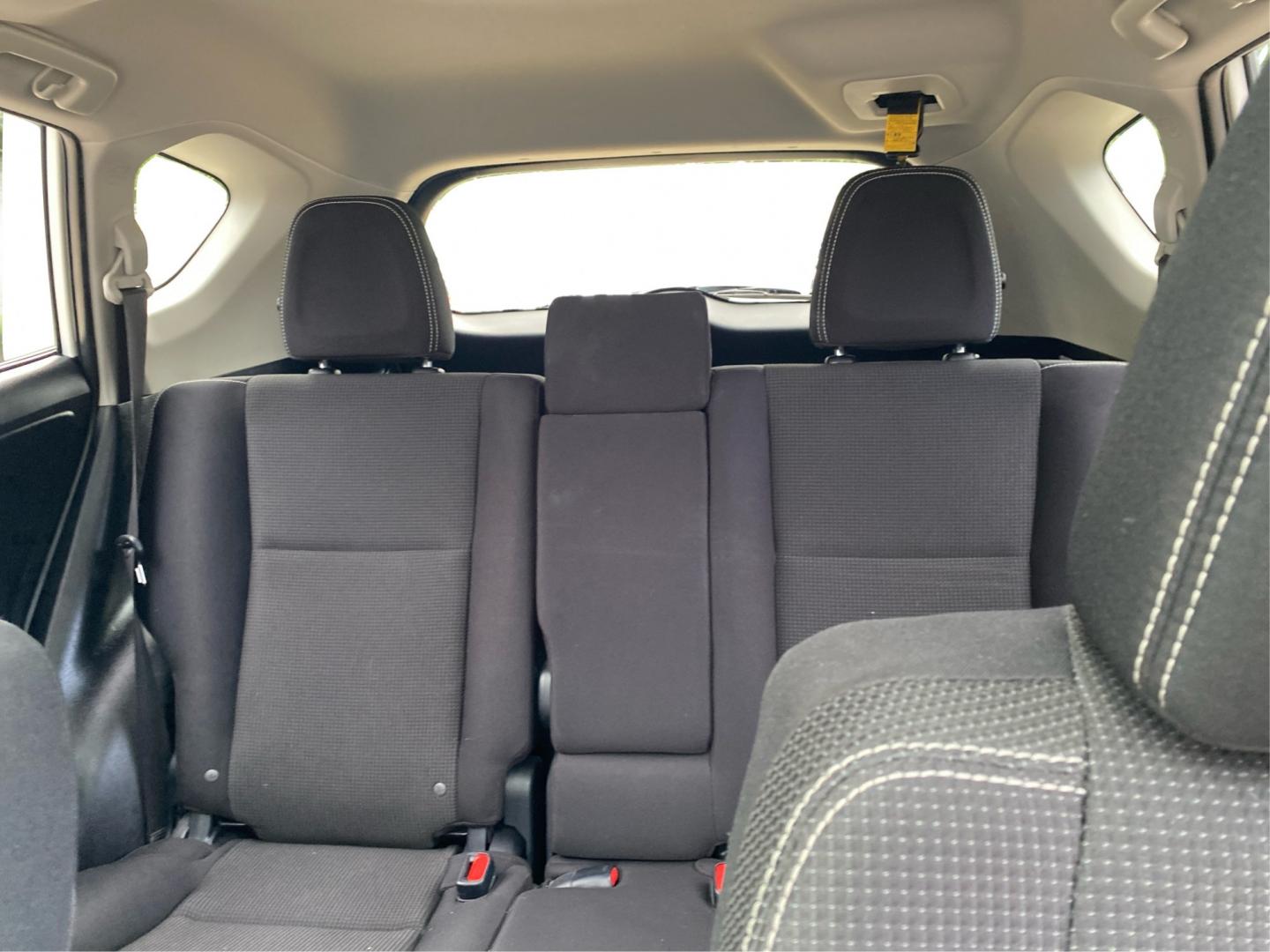 2018 WHITE TOYOTA RAV4 ADVENTURE (JTMRFREV4JJ) with an 2.5L engine, Automatic transmission, located at 908 SE 14th Street, Des Moines, IA, 50317, (515) 281-0330, 41.580303, -93.597046- Photo#14
