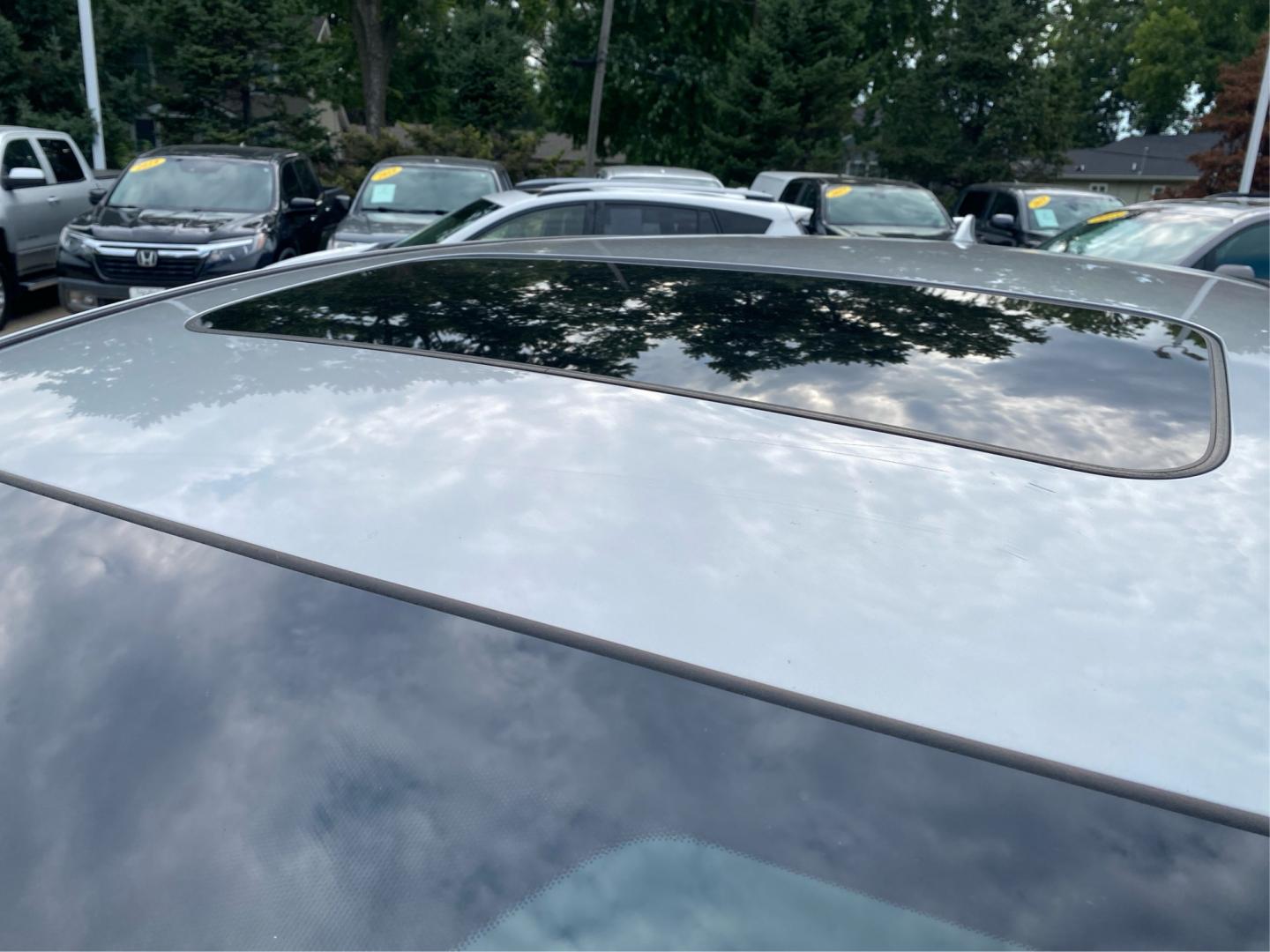 2018 SILVER HONDA CR-V EX (2HKRW2H54JH) with an 1.5L engine, Continuously Variable transmission, located at 908 SE 14th Street, Des Moines, IA, 50317, (515) 281-0330, 41.580303, -93.597046- Photo#11