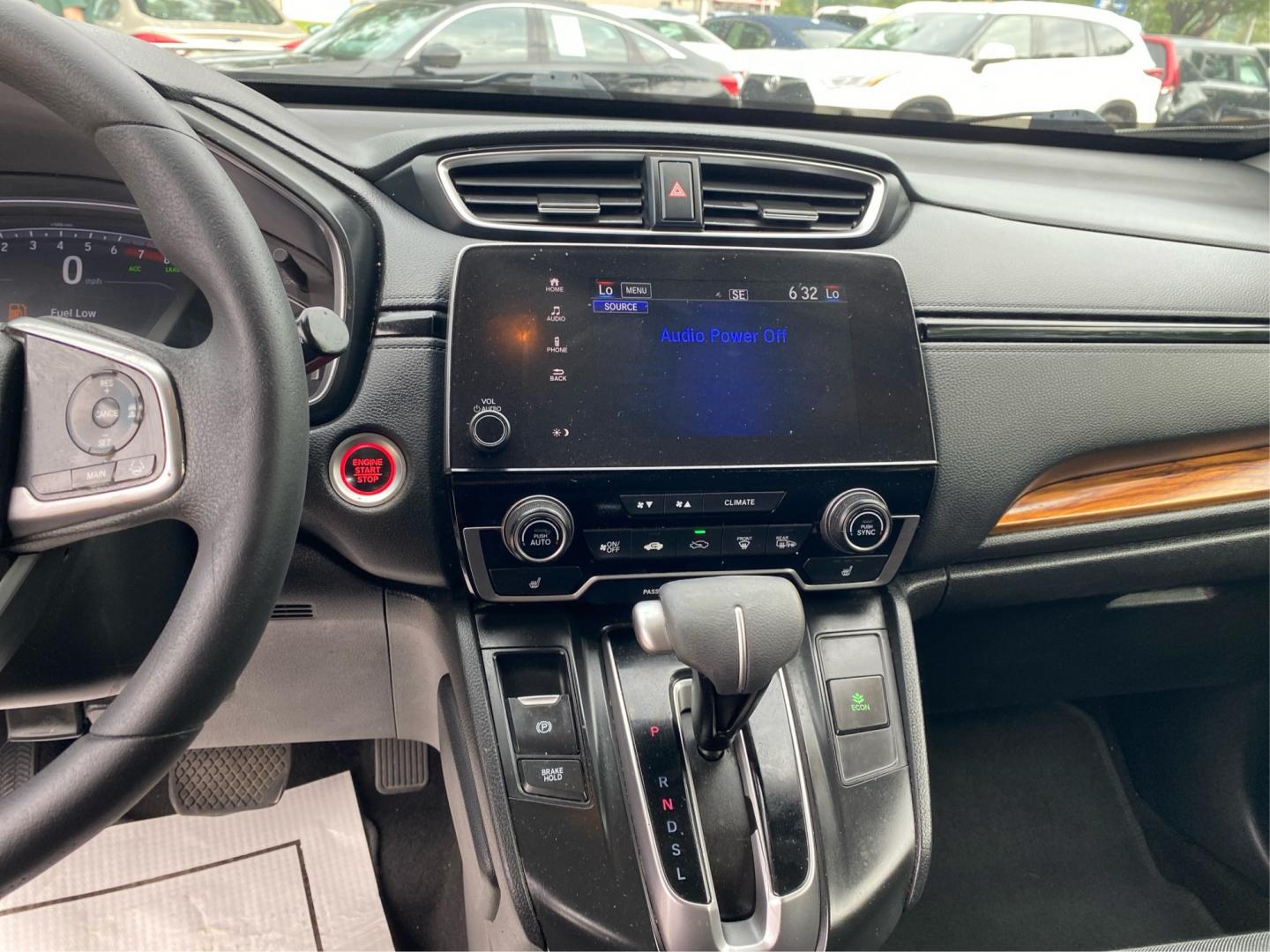 2018 SILVER HONDA CR-V EX (2HKRW2H54JH) with an 1.5L engine, Continuously Variable transmission, located at 908 SE 14th Street, Des Moines, IA, 50317, (515) 281-0330, 41.580303, -93.597046- Photo#13