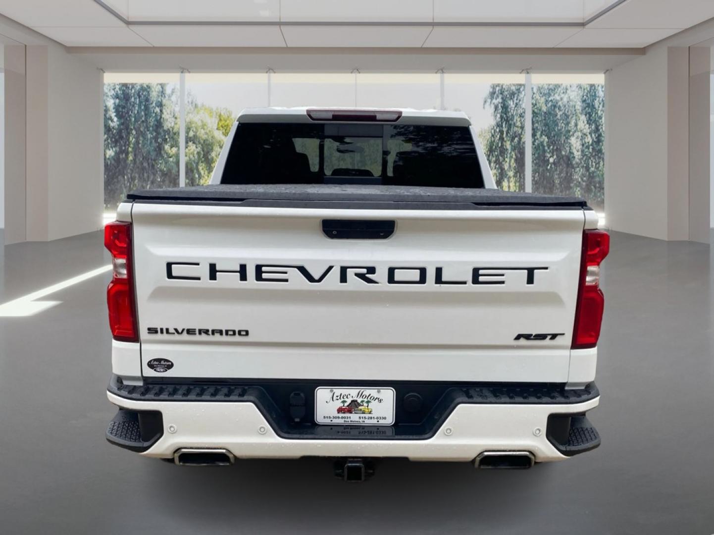 2020 WHITE CHEVROLET SILVERADO 1500 RST (3GCUYEED1LG) with an 5.3L engine, Automatic transmission, located at 908 SE 14th Street, Des Moines, IA, 50317, (515) 281-0330, 41.580303, -93.597046- Photo#3