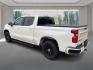 2020 WHITE CHEVROLET SILVERADO 1500 RST (3GCUYEED1LG) with an 5.3L engine, Automatic transmission, located at 908 SE 14th Street, Des Moines, IA, 50317, (515) 281-0330, 41.580303, -93.597046- Photo#4