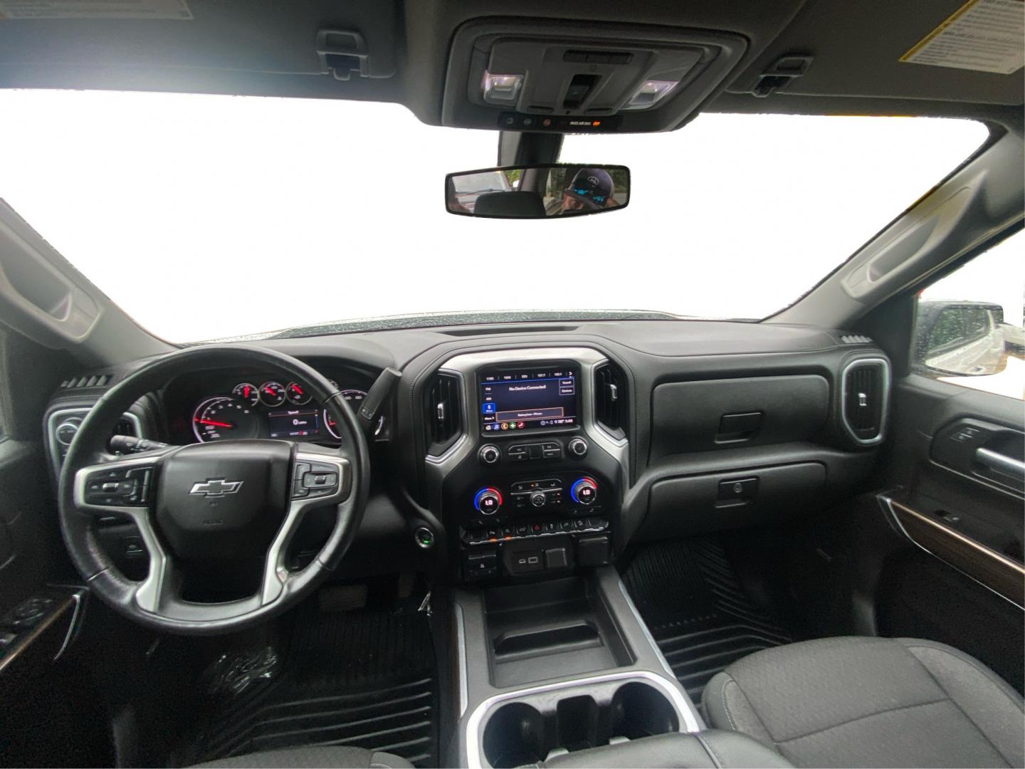2020 WHITE CHEVROLET SILVERADO 1500 RST (3GCUYEED1LG) with an 5.3L engine, Automatic transmission, located at 908 SE 14th Street, Des Moines, IA, 50317, (515) 281-0330, 41.580303, -93.597046- Photo#21