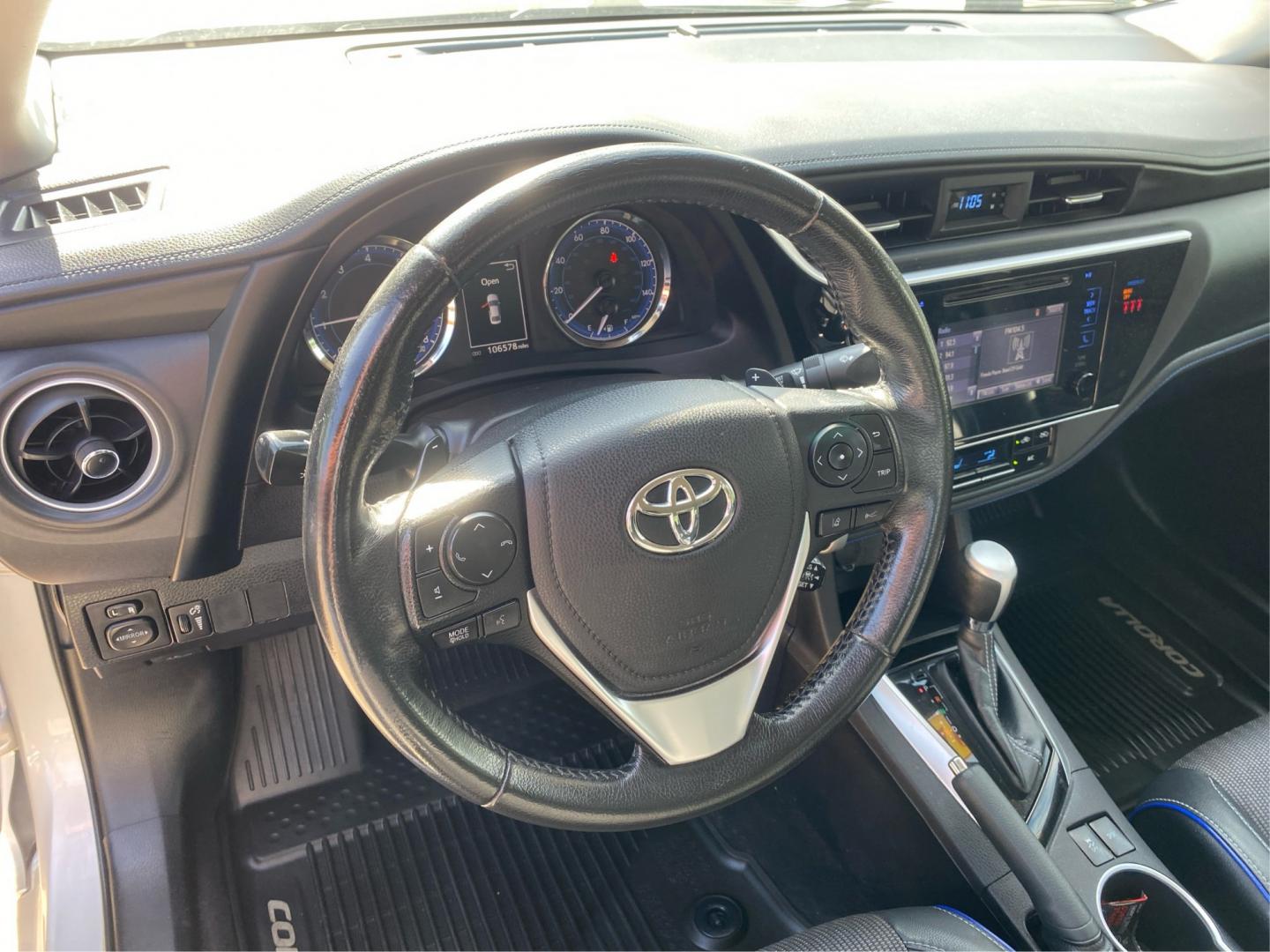 2019 SILVER TOYOTA COROLLA L (2T1BURHE7KC) with an 1.8L engine, Continuously Variable transmission, located at 908 SE 14th Street, Des Moines, IA, 50317, (515) 281-0330, 41.580303, -93.597046- Photo#16