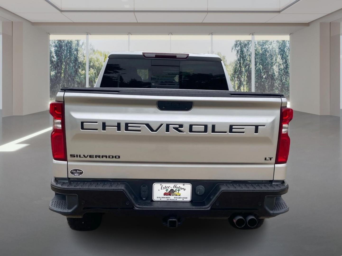 2022 SILVER CHEVROLET SILVERADO LTD 1 LT TRAIL BOSS (3GCPYFEL1NG) with an 6.2L engine, Automatic transmission, located at 908 SE 14th Street, Des Moines, IA, 50317, (515) 281-0330, 41.580303, -93.597046- Photo#3