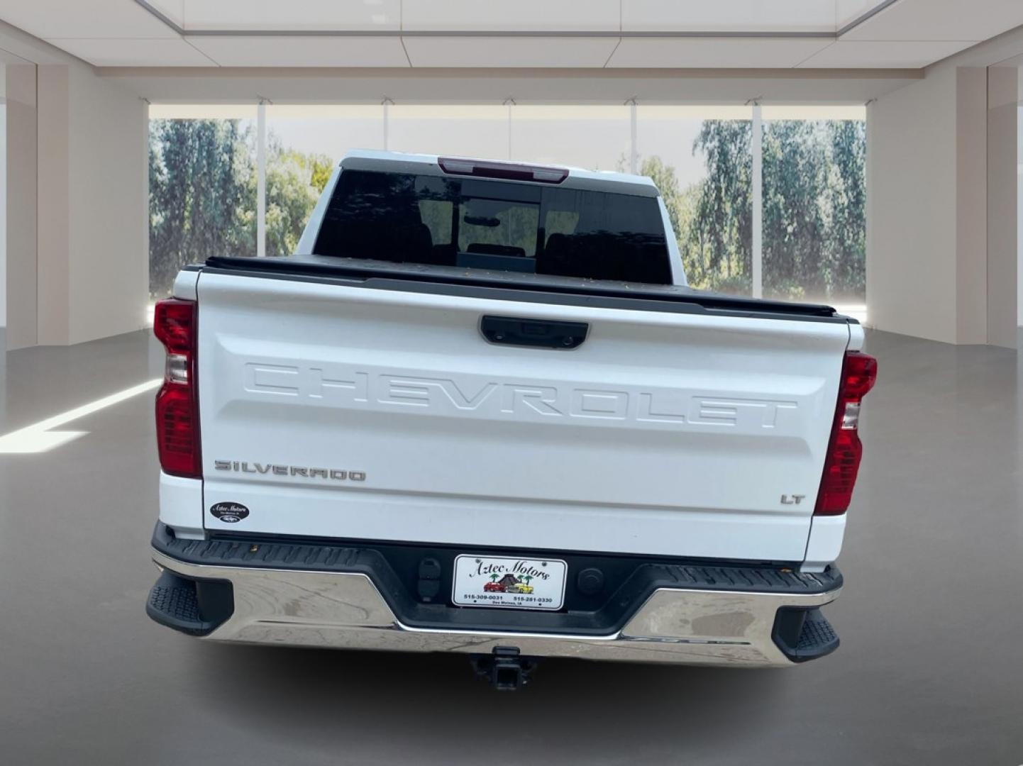 2023 WHITE CHEVROLET SILVERADO 1500 LT (1GCPDDEK7PZ) with an 2.7L engine, Automatic transmission, located at 908 SE 14th Street, Des Moines, IA, 50317, (515) 281-0330, 41.580303, -93.597046- Photo#3