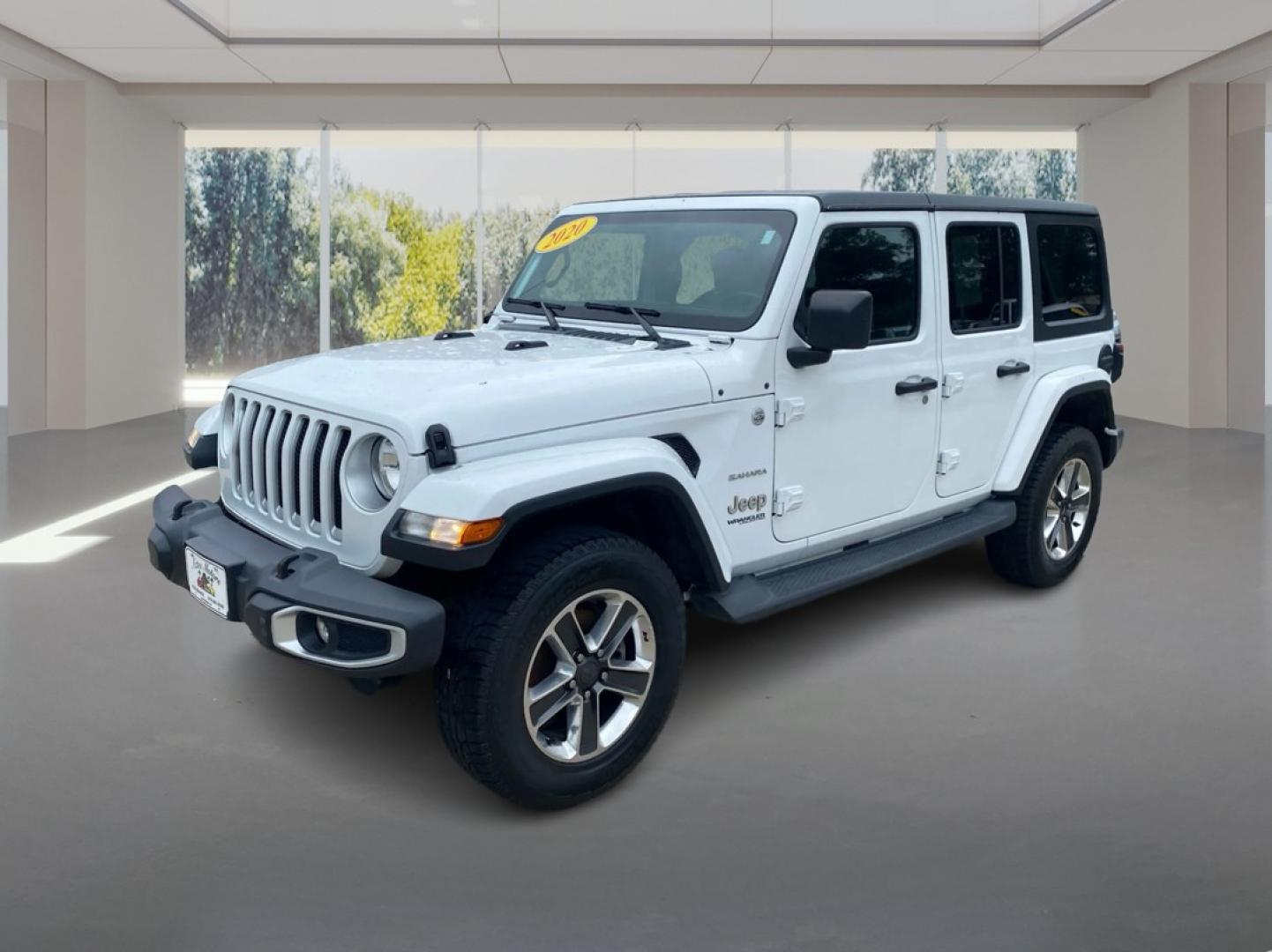 2020 WHITE JEEP WRANGLER UNLIMI SAHARA (1C4HJXEG0LW) with an 3.6L engine, Automatic transmission, located at 908 SE 14th Street, Des Moines, IA, 50317, (515) 281-0330, 41.580303, -93.597046- Photo#7