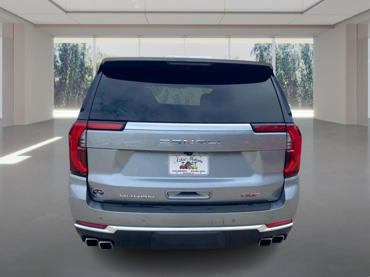 2025 GRAY GMC YUKON DENALI (1GKS2DRL9SR) with an 6.2L engine, Automatic transmission, located at 908 SE 14th Street, Des Moines, IA, 50317, (515) 281-0330, 41.580303, -93.597046- Photo#3