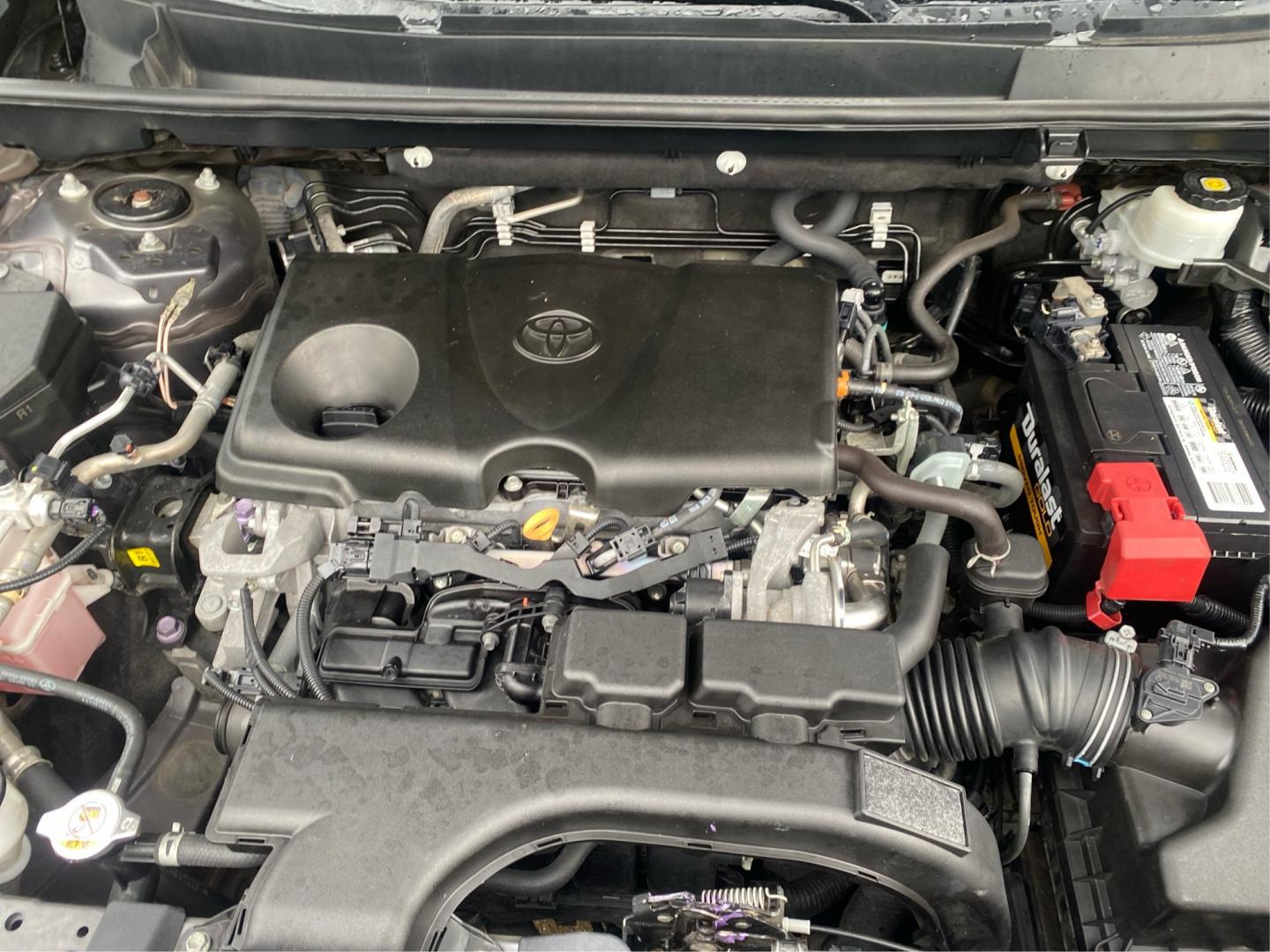 2021 GRAY TOYOTA RAV4 XLE PREMIUM (2T3C1RFV3MW) with an 2.5L engine, Automatic transmission, located at 908 SE 14th Street, Des Moines, IA, 50317, (515) 281-0330, 41.580303, -93.597046- Photo#10