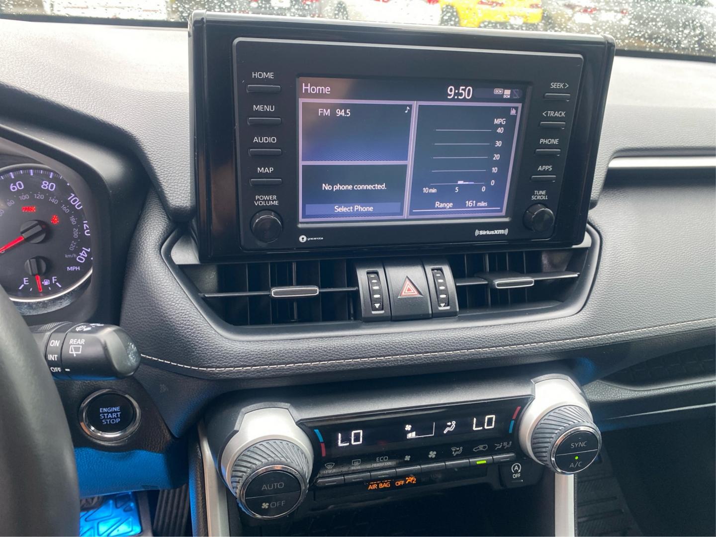 2021 GRAY TOYOTA RAV4 XLE PREMIUM (2T3C1RFV3MW) with an 2.5L engine, Automatic transmission, located at 908 SE 14th Street, Des Moines, IA, 50317, (515) 281-0330, 41.580303, -93.597046- Photo#13