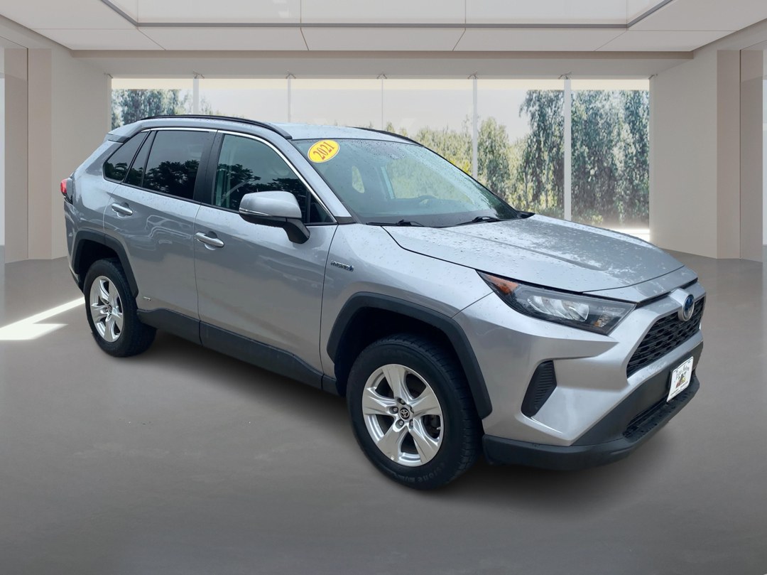photo of 2021 TOYOTA RAV4 LE