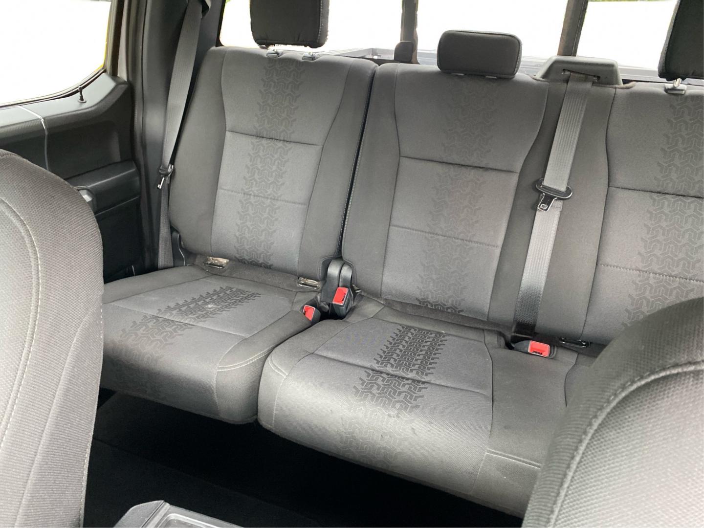 2019 SILVER FORD F150 SUPERCREW (1FTEW1E53KK) with an 5.0L engine, Automatic transmission, located at 908 SE 14th Street, Des Moines, IA, 50317, (515) 281-0330, 41.580303, -93.597046- Photo#13