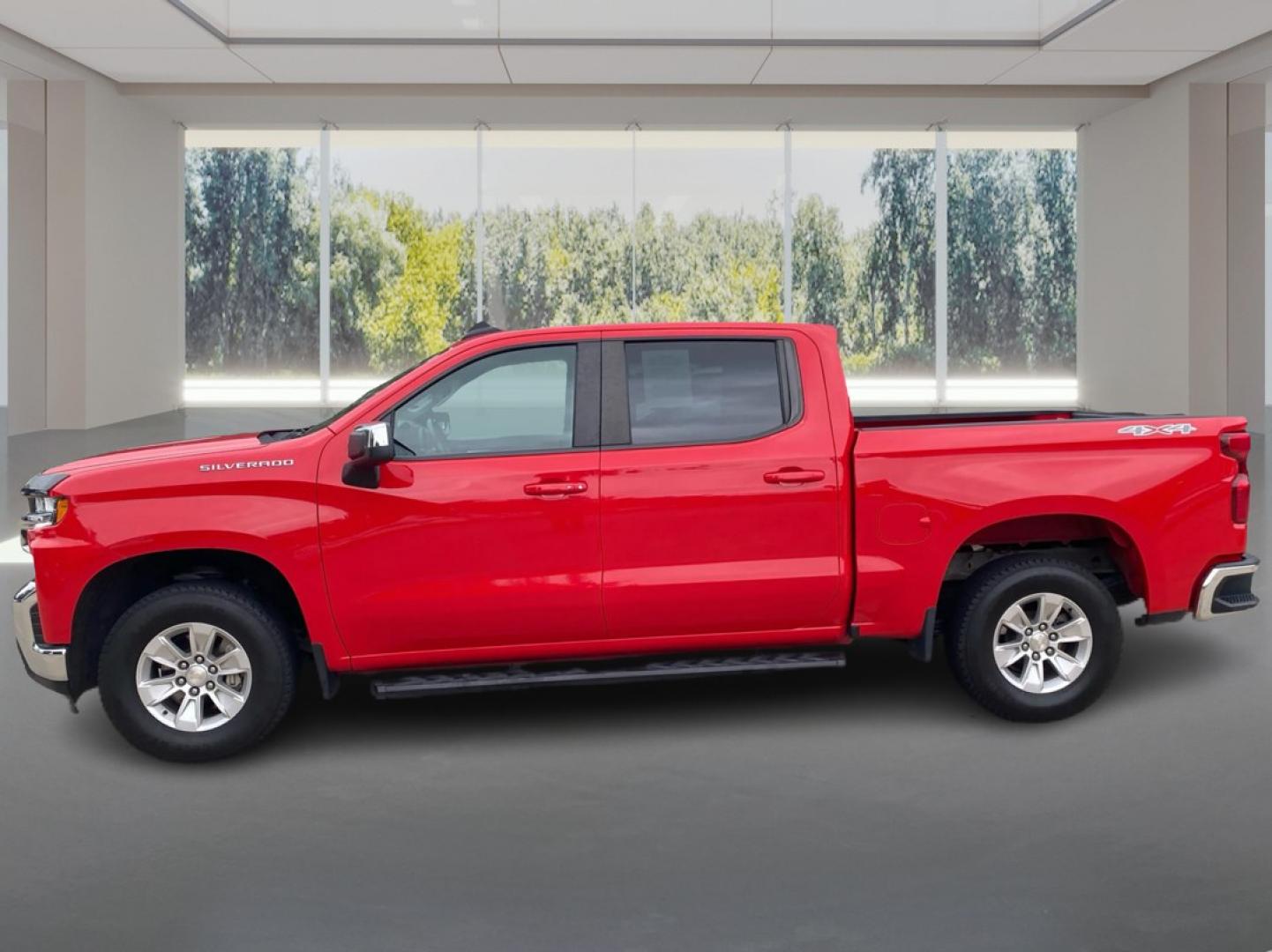 2022 RED CHEVROLET SILVERADO LTD 1 LT (1GCUYDED9NZ) with an 5.3L engine, Automatic transmission, located at 908 SE 14th Street, Des Moines, IA, 50317, (515) 281-0330, 41.580303, -93.597046- Photo#5