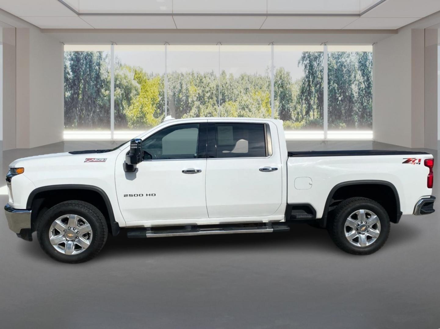 2021 WHITE CHEVROLET SILVERADO 2500 HEAVY DUTY LTZ (1GC1YPE73MF) with an 6.6L engine, Automatic transmission, located at 908 SE 14th Street, Des Moines, IA, 50317, (515) 281-0330, 41.580303, -93.597046- Photo#5