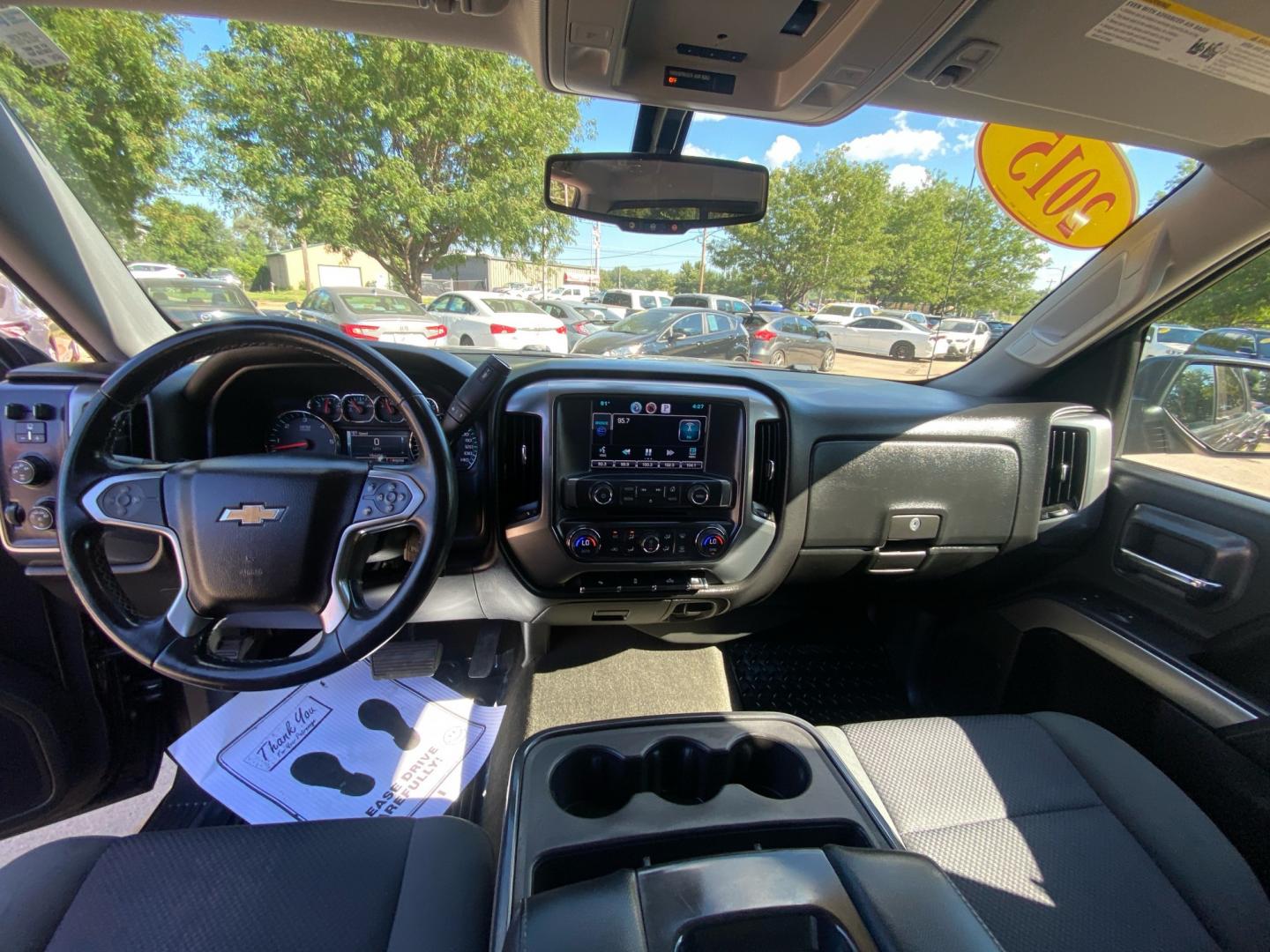 2015 GRAY CHEVROLET SILVERADO CREW LT (3GCUKREC3FG) with an 5.3L engine, Automatic transmission, located at 908 SE 14th Street, Des Moines, IA, 50317, (515) 281-0330, 41.580303, -93.597046- Photo#20